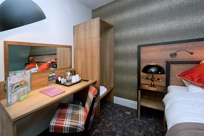 Twin Room in The Saltoun Inn Twin Room in The Saltoun Inn