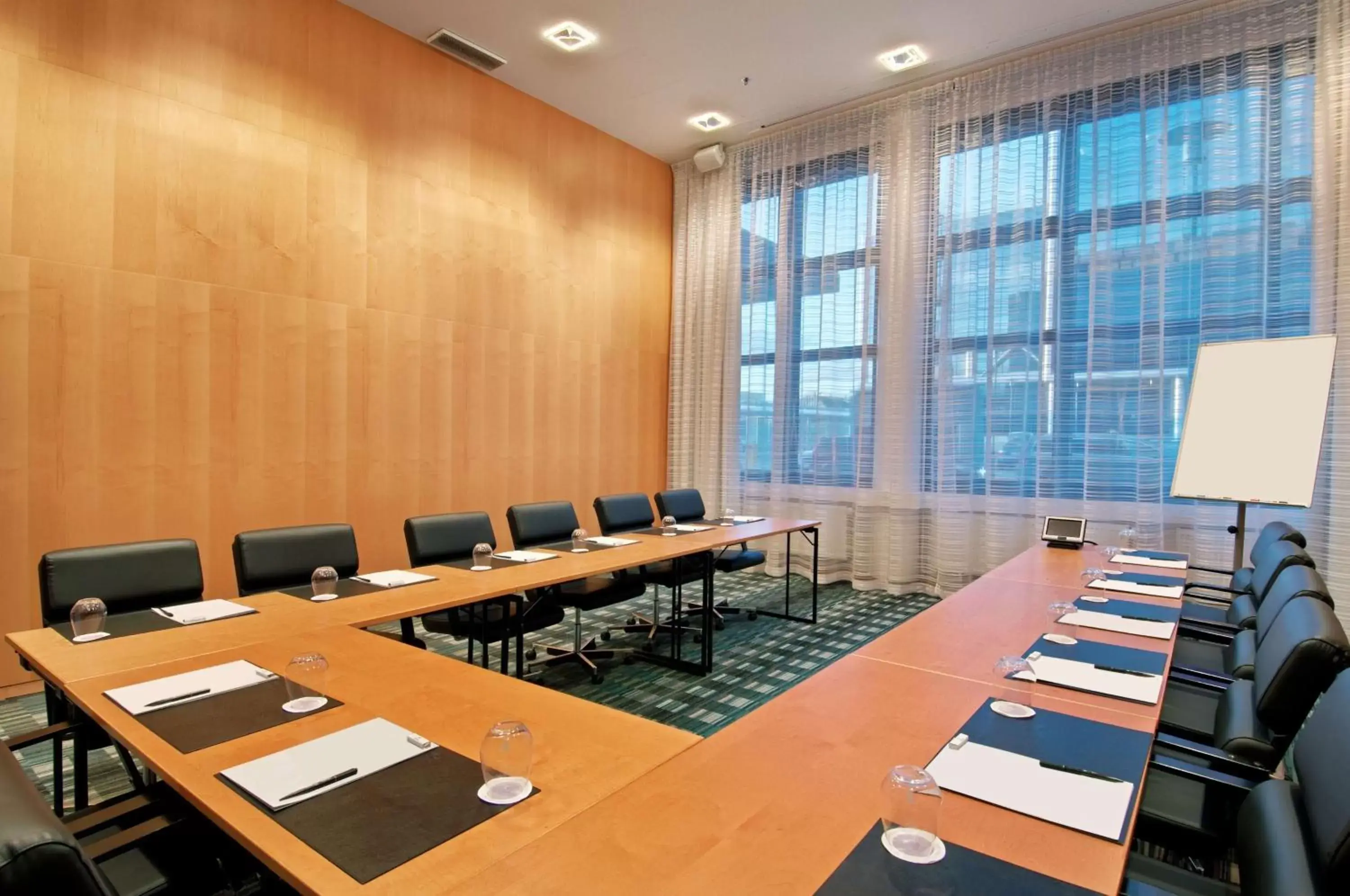 Meeting/conference room in Hilton Helsinki Airport