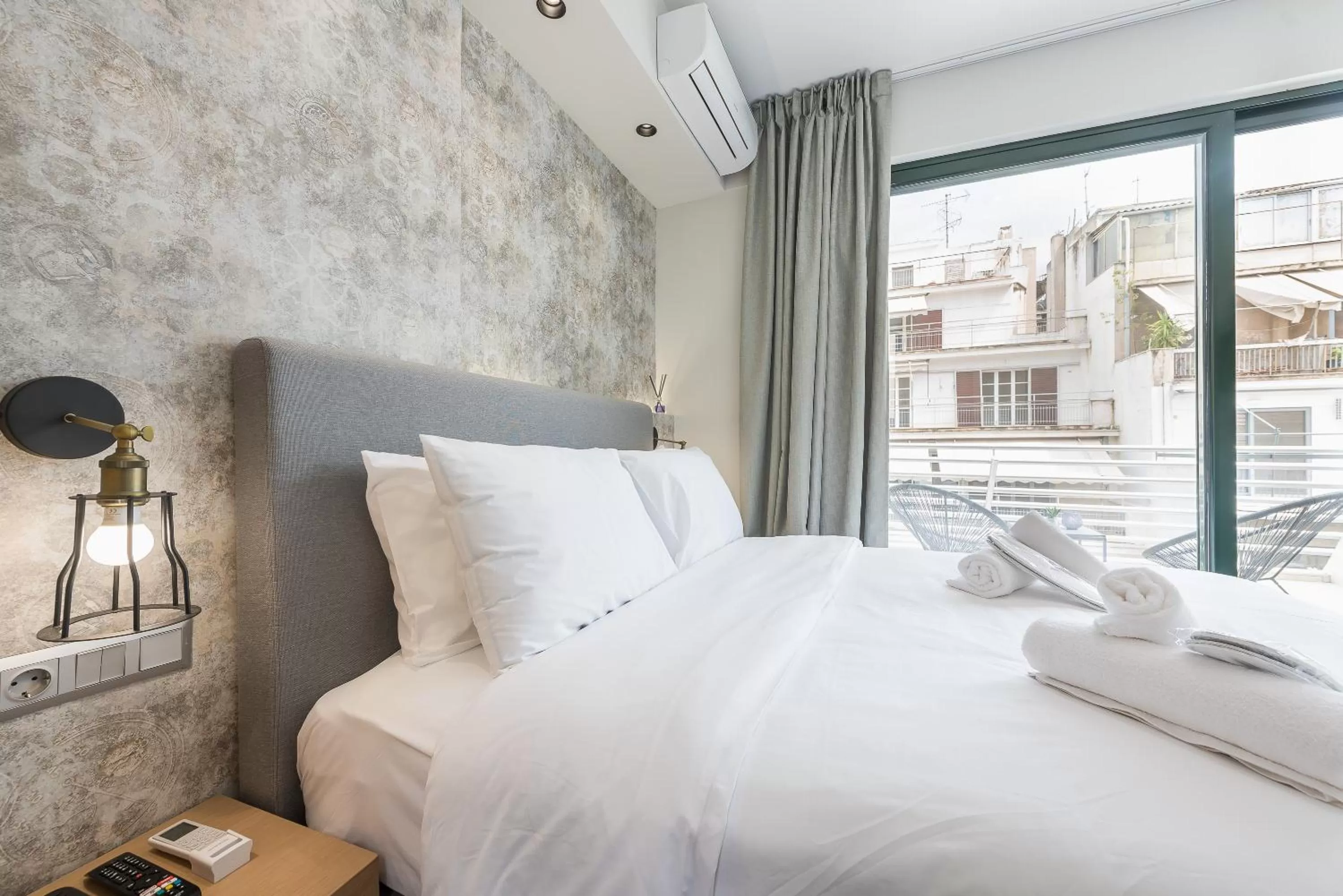 Bedroom, Bed in Athens Lights