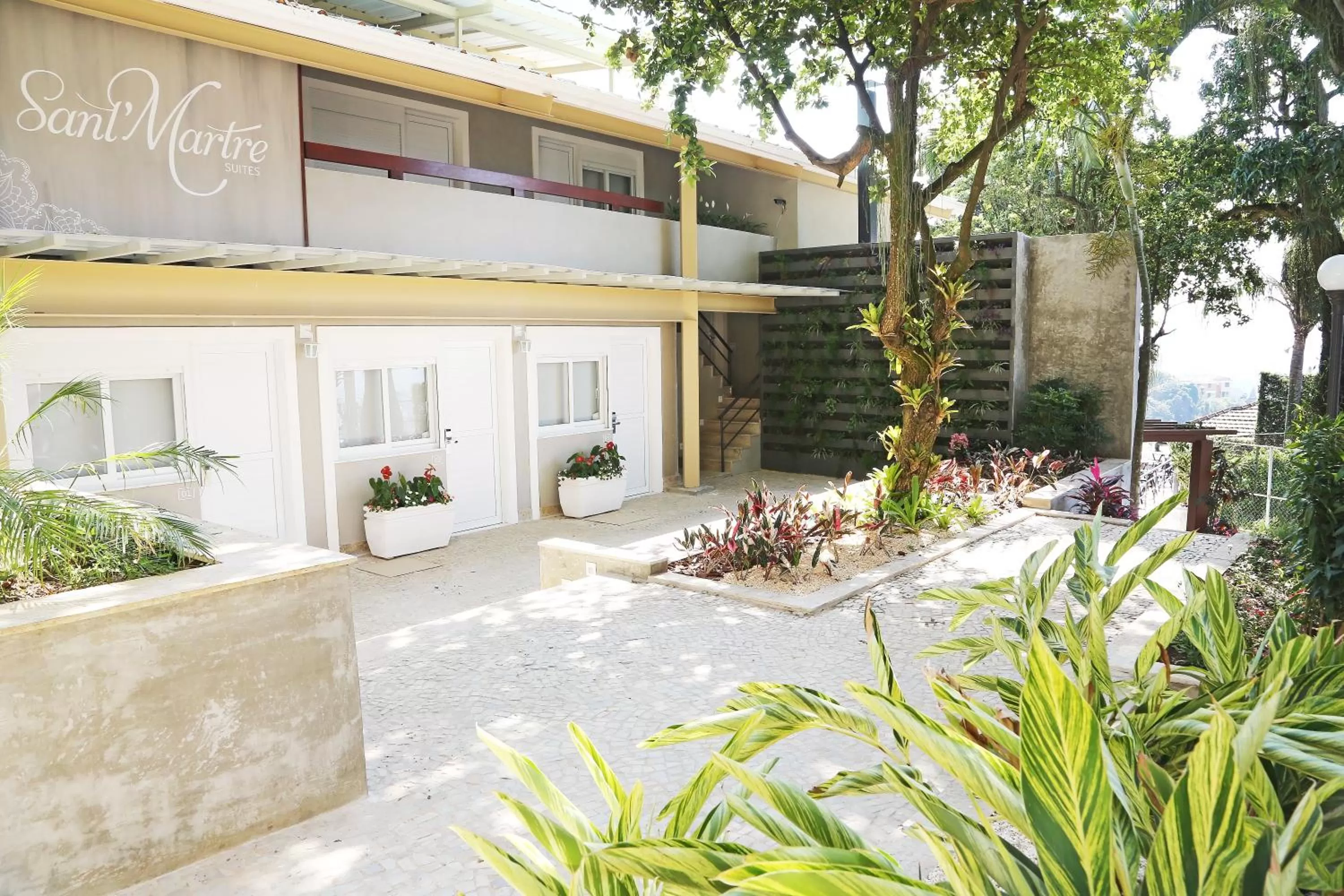 Garden in Sant' Martre