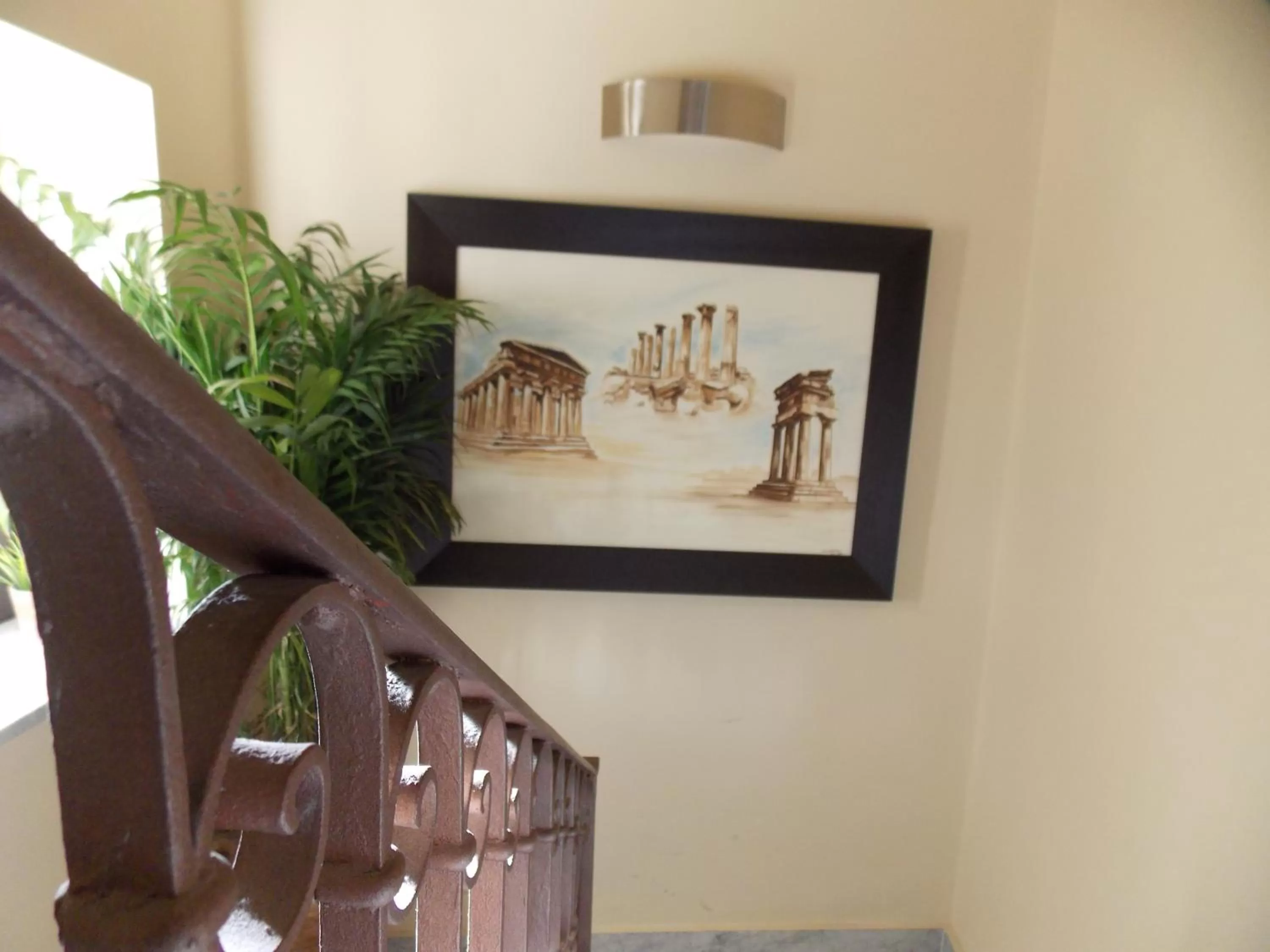 Logo/Certificate/Sign in Beatus Suites And Rooms B&B