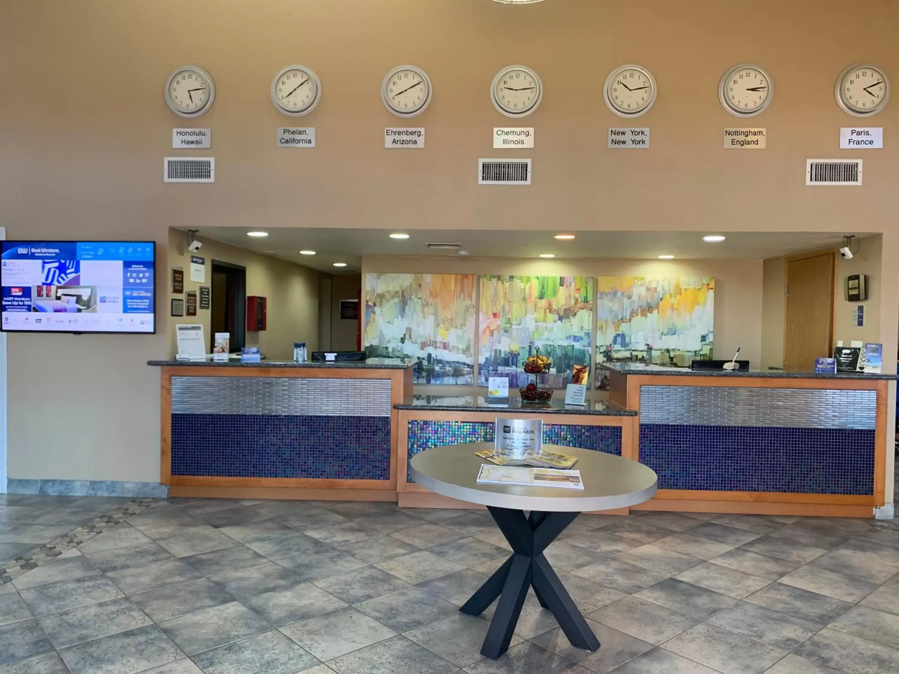 Lobby or reception in Best Western Desert Oasis Lobby or reception in Best Western Desert Oasis