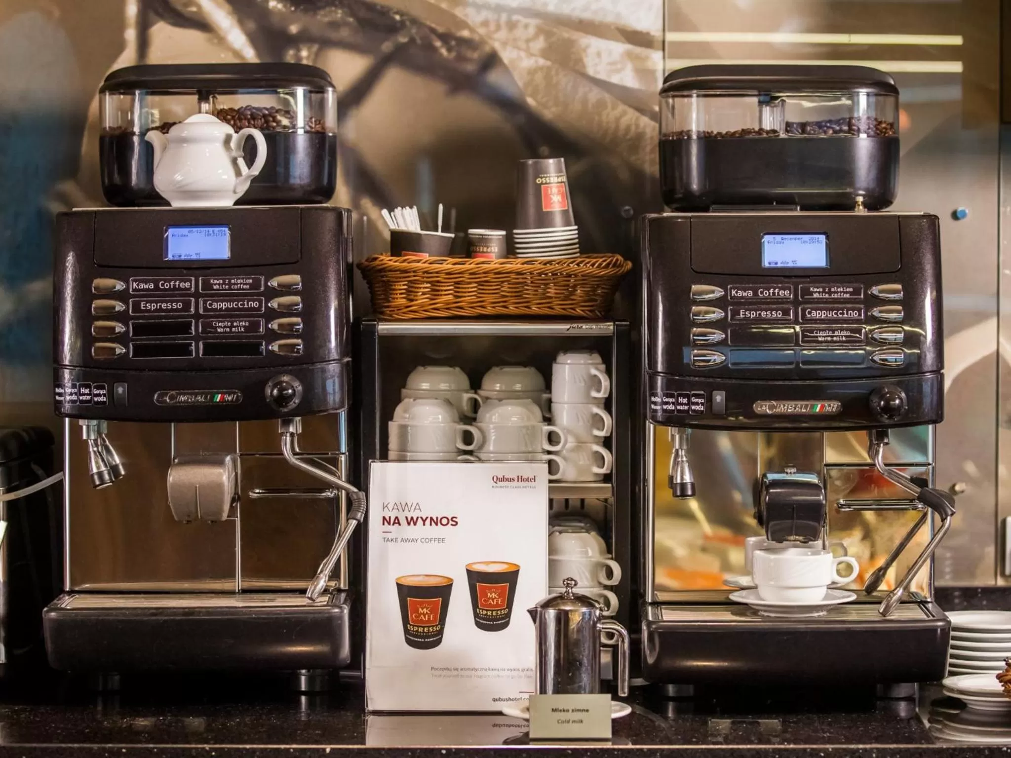 Coffee/tea facilities in Qubus Hotel Głogów