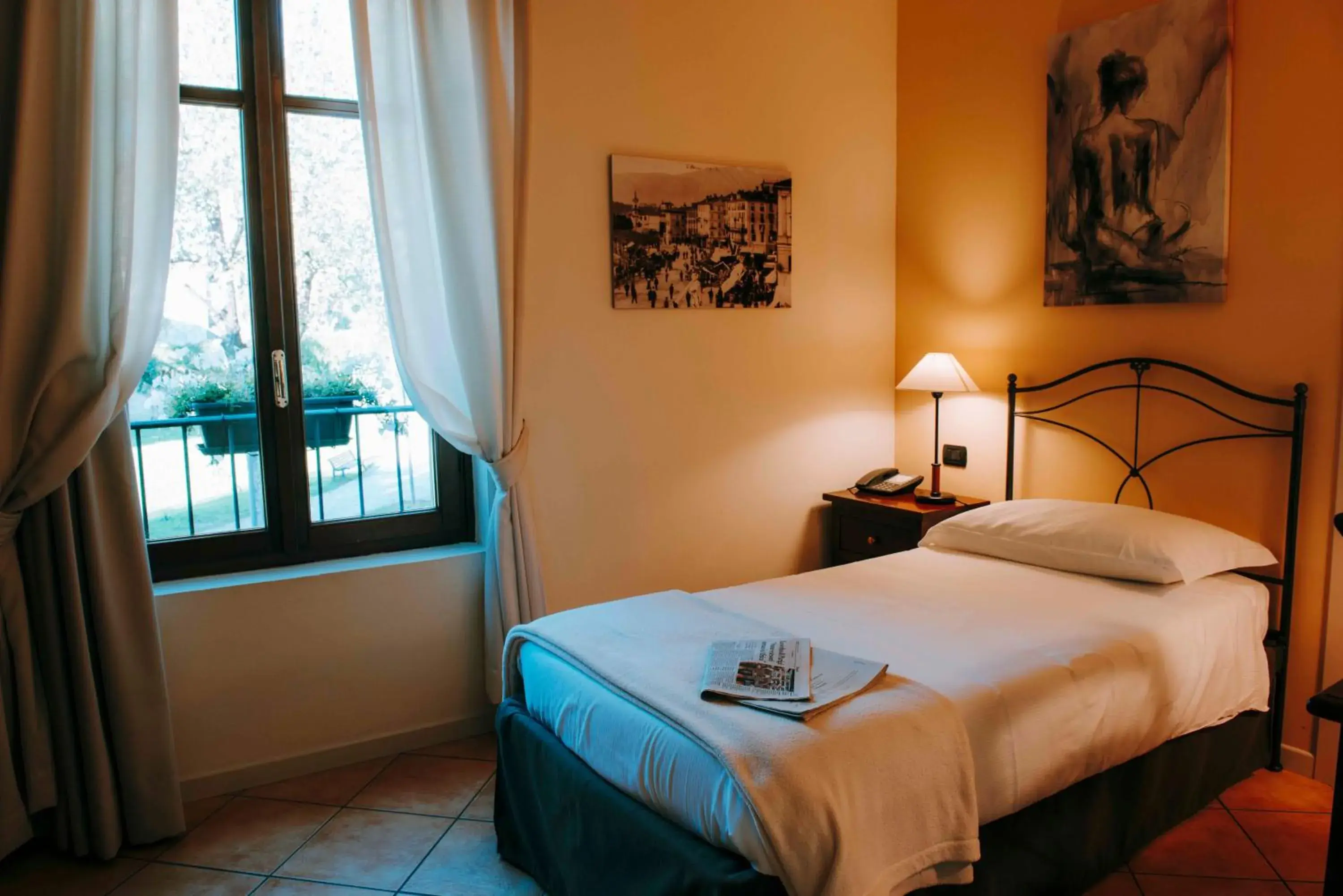 Photo of the whole room, Room Photo in Hotel La Contrada