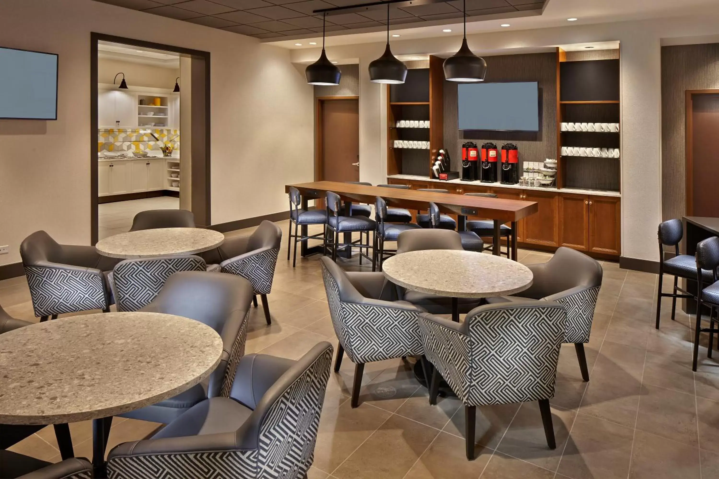 Lobby or reception in Hyatt Place Warwick/Providence Airport Lobby or reception in Hyatt Place Warwick/Providence Airport