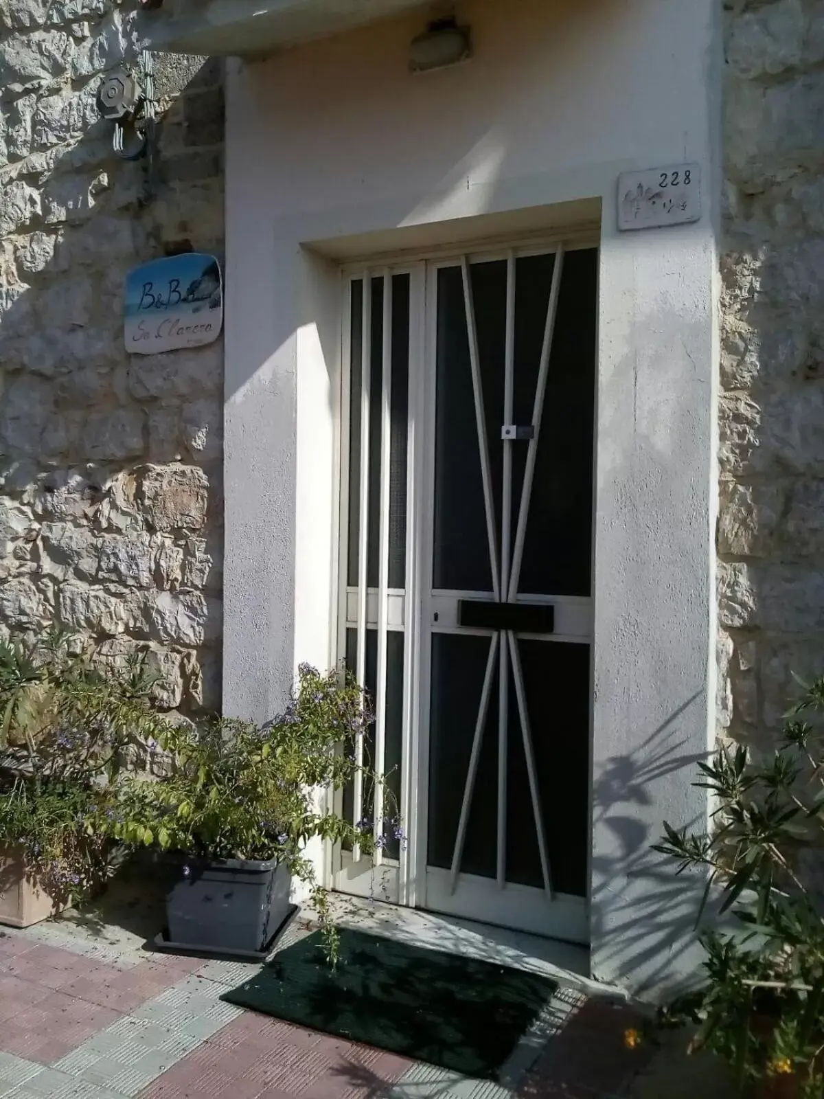 Facade/entrance in B&B Sa Clarera