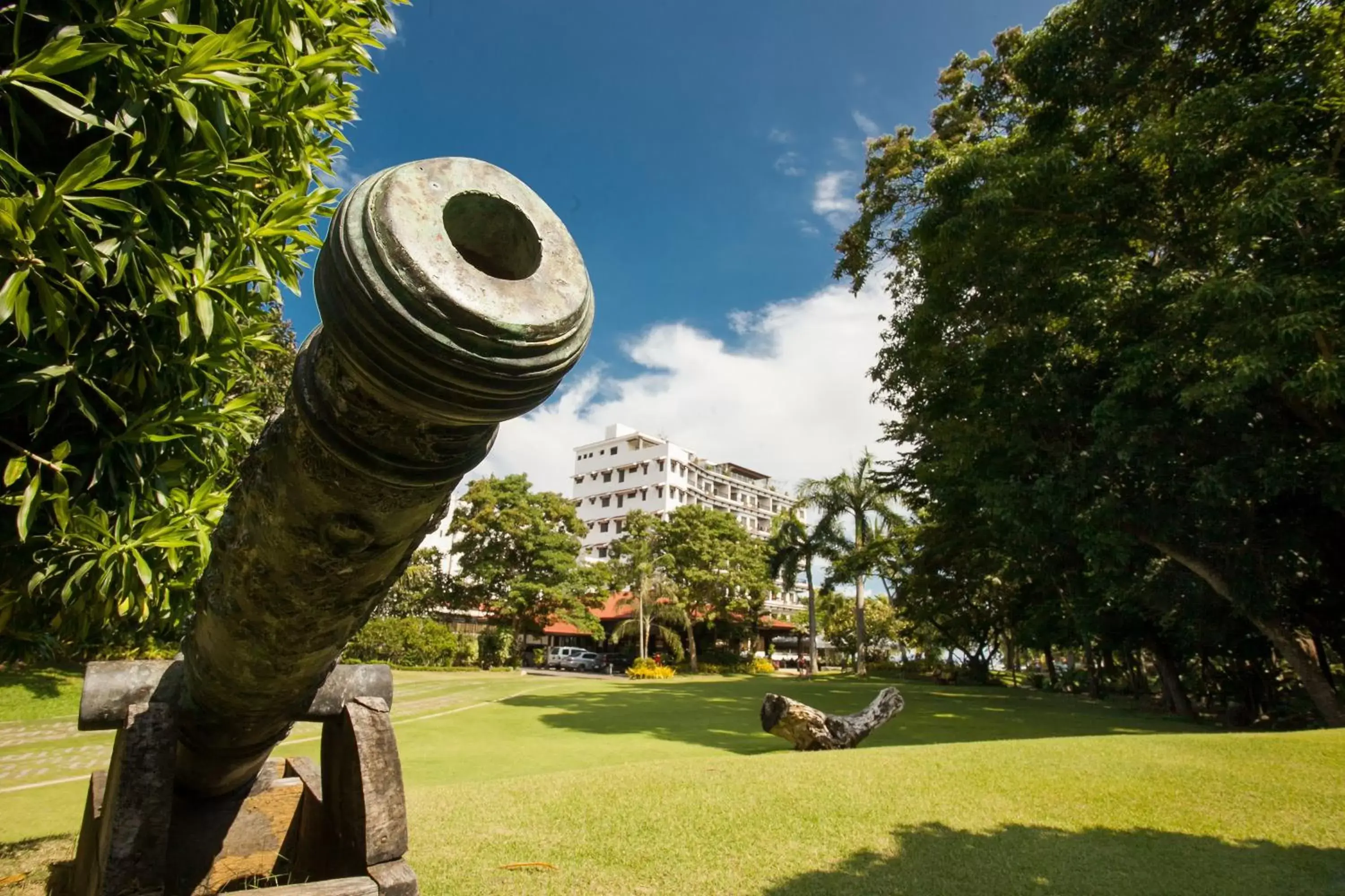 Garden in Cebu White Sands Resort and Spa