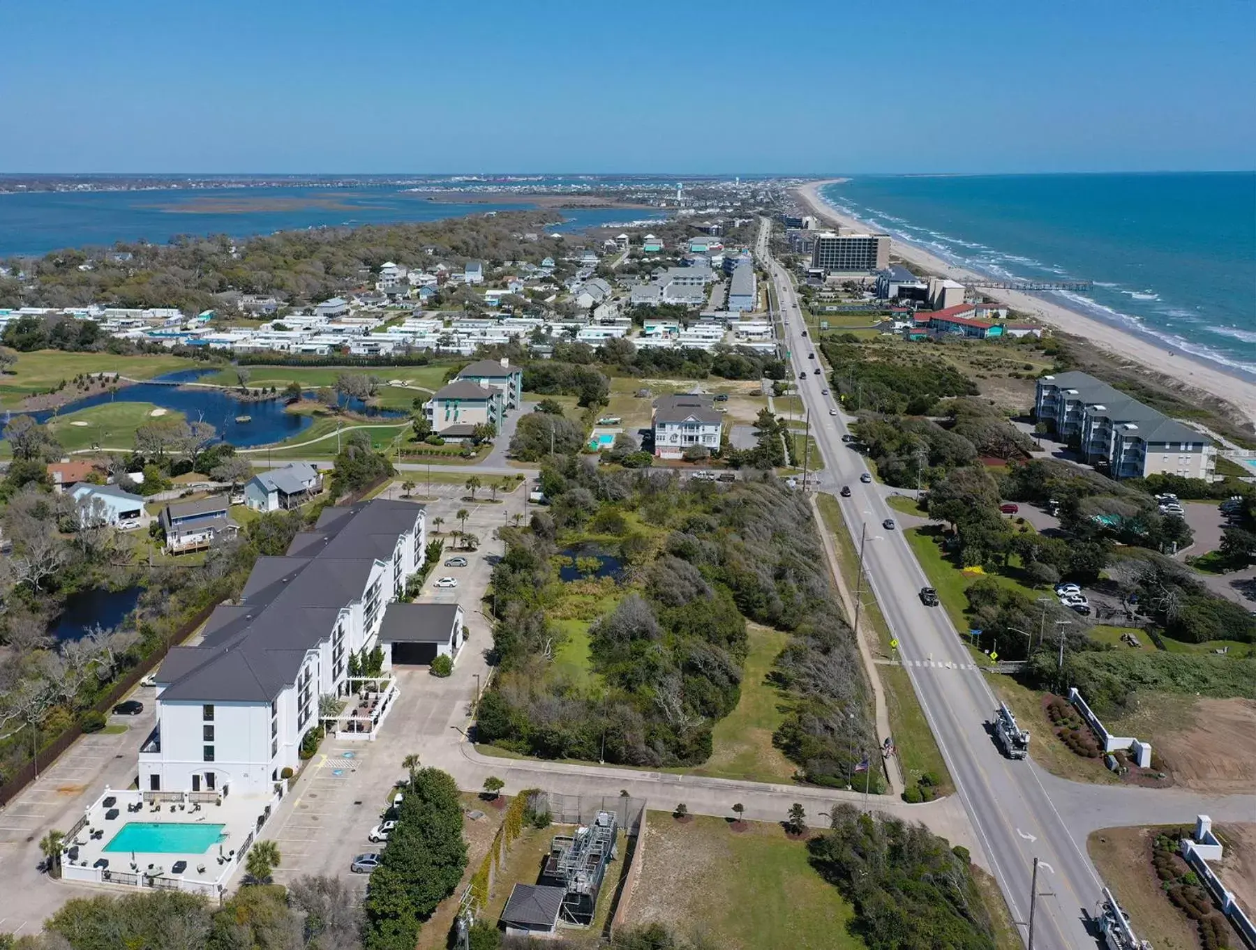 Property building, Bird's-eye View in Hotel Alice