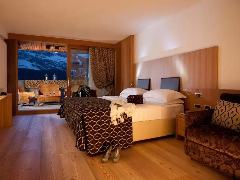 Bedroom in Hotel Alaska Cortina