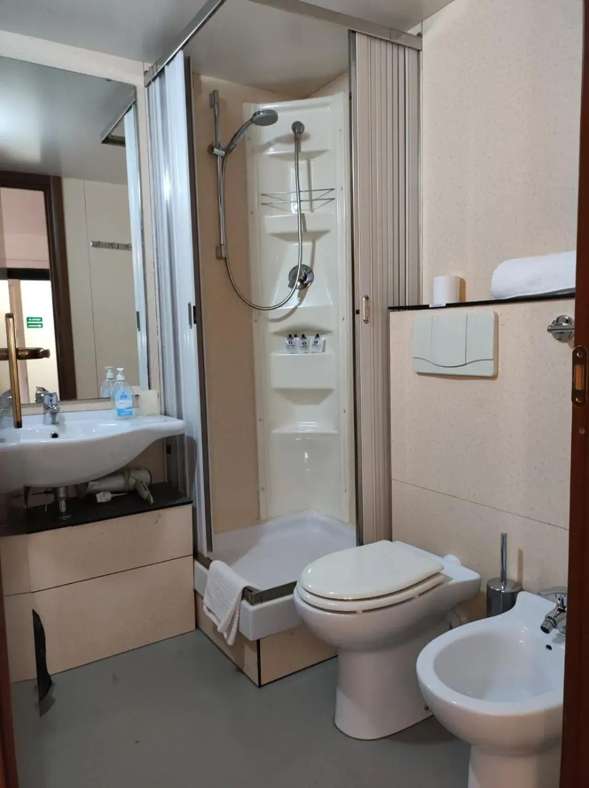 Shower, Bathroom in Albergo Caffaro