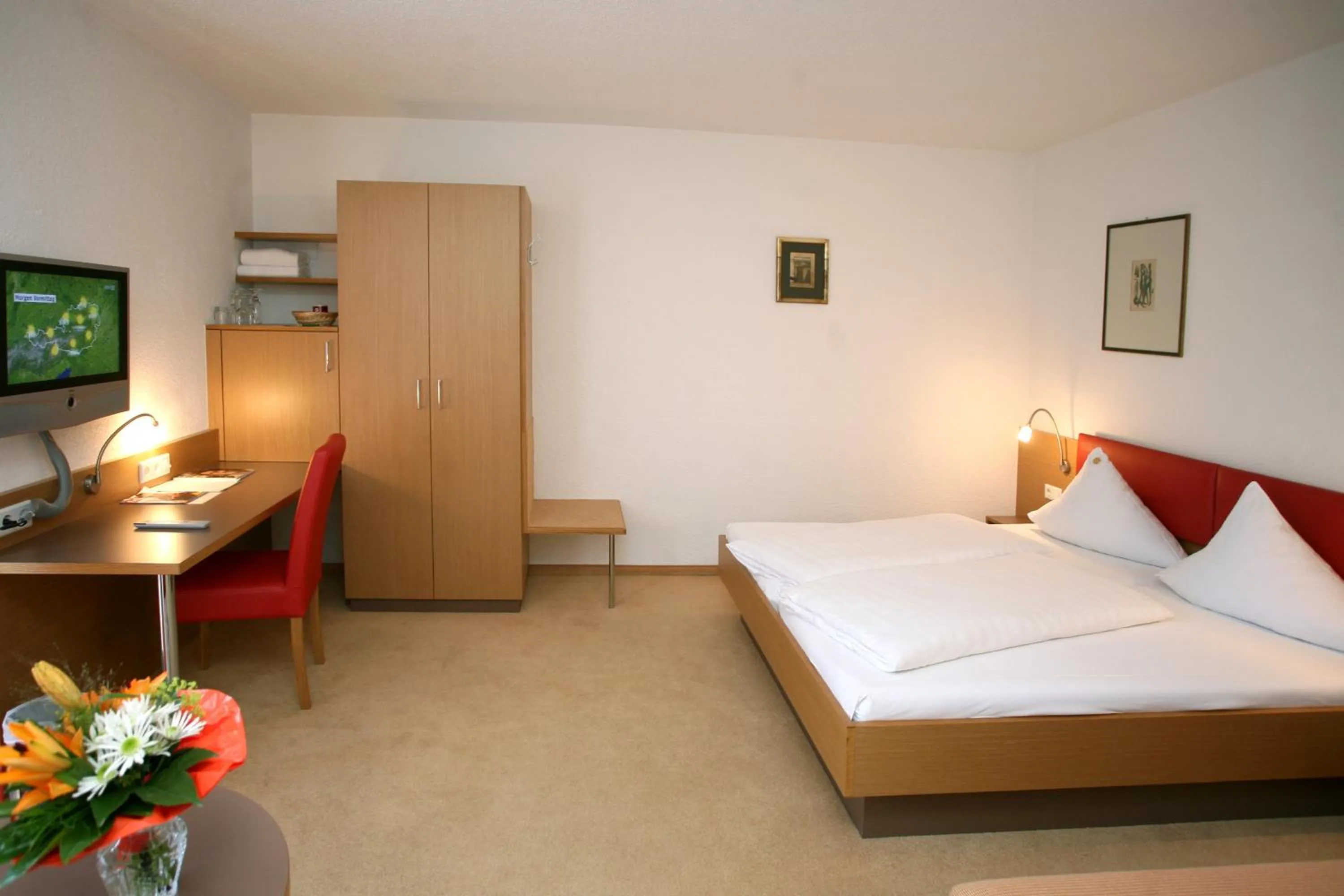 Photo of the whole room, Bed in Hotel Bischof