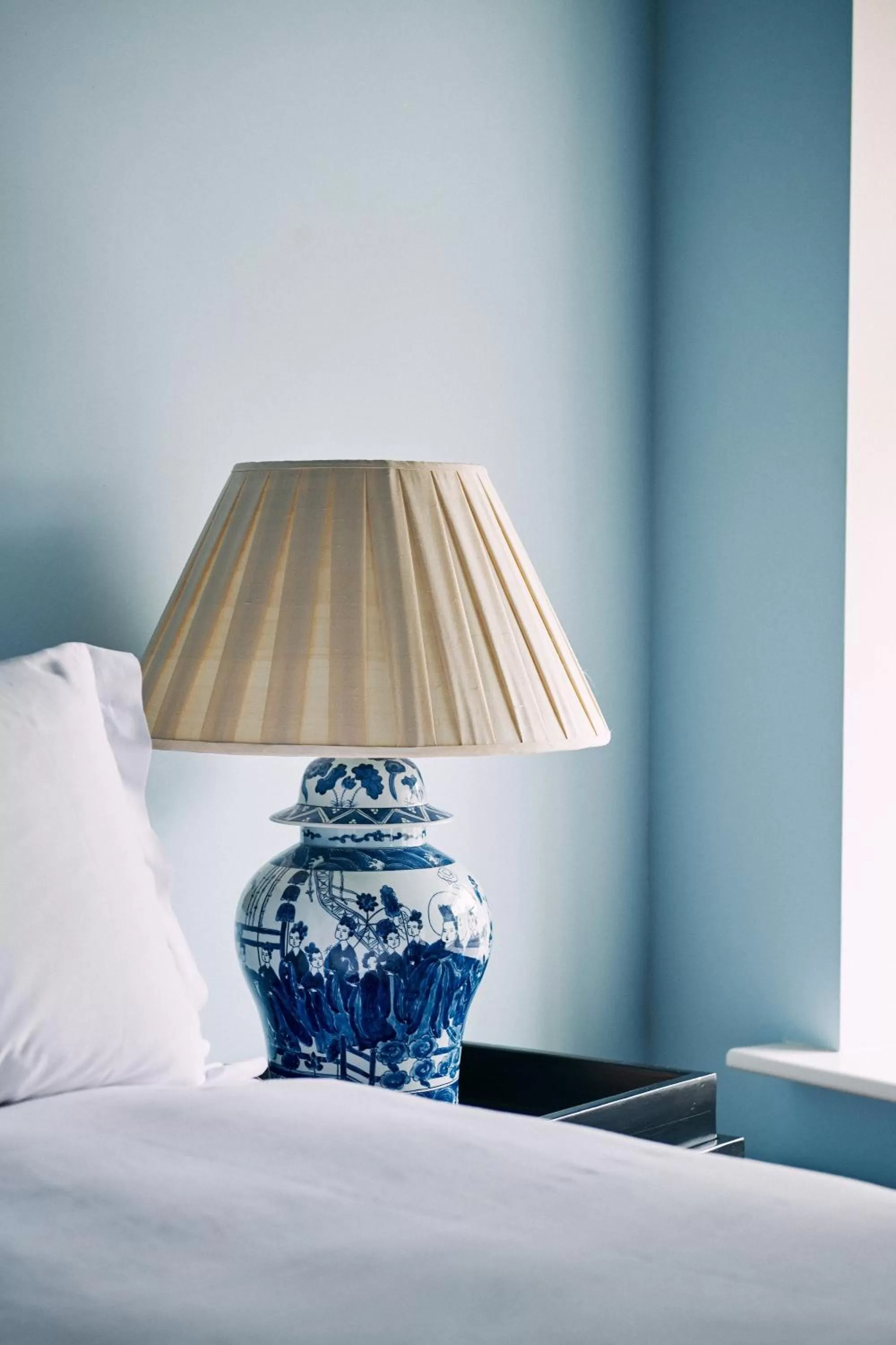 Seating area, Bed in Prinsenhof