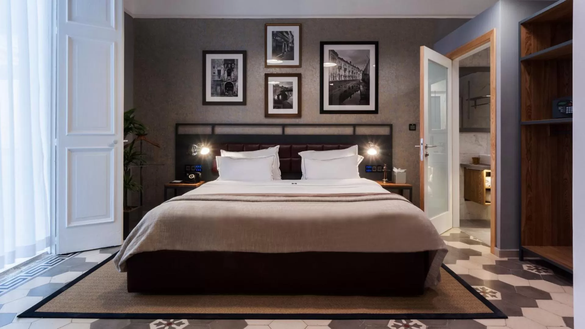 Bedroom, Bed in AX The Saint John