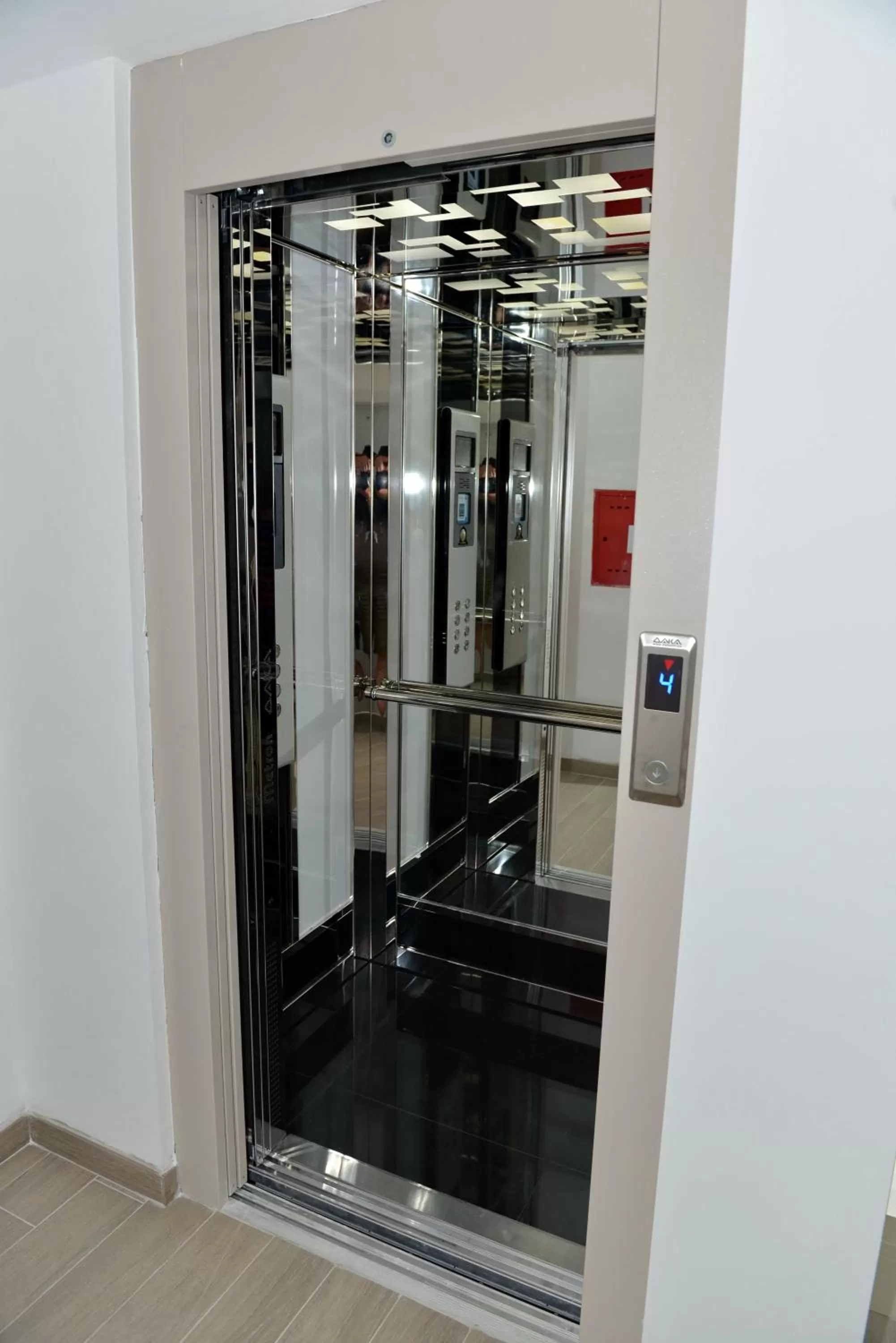 Property building in Villa Jordan