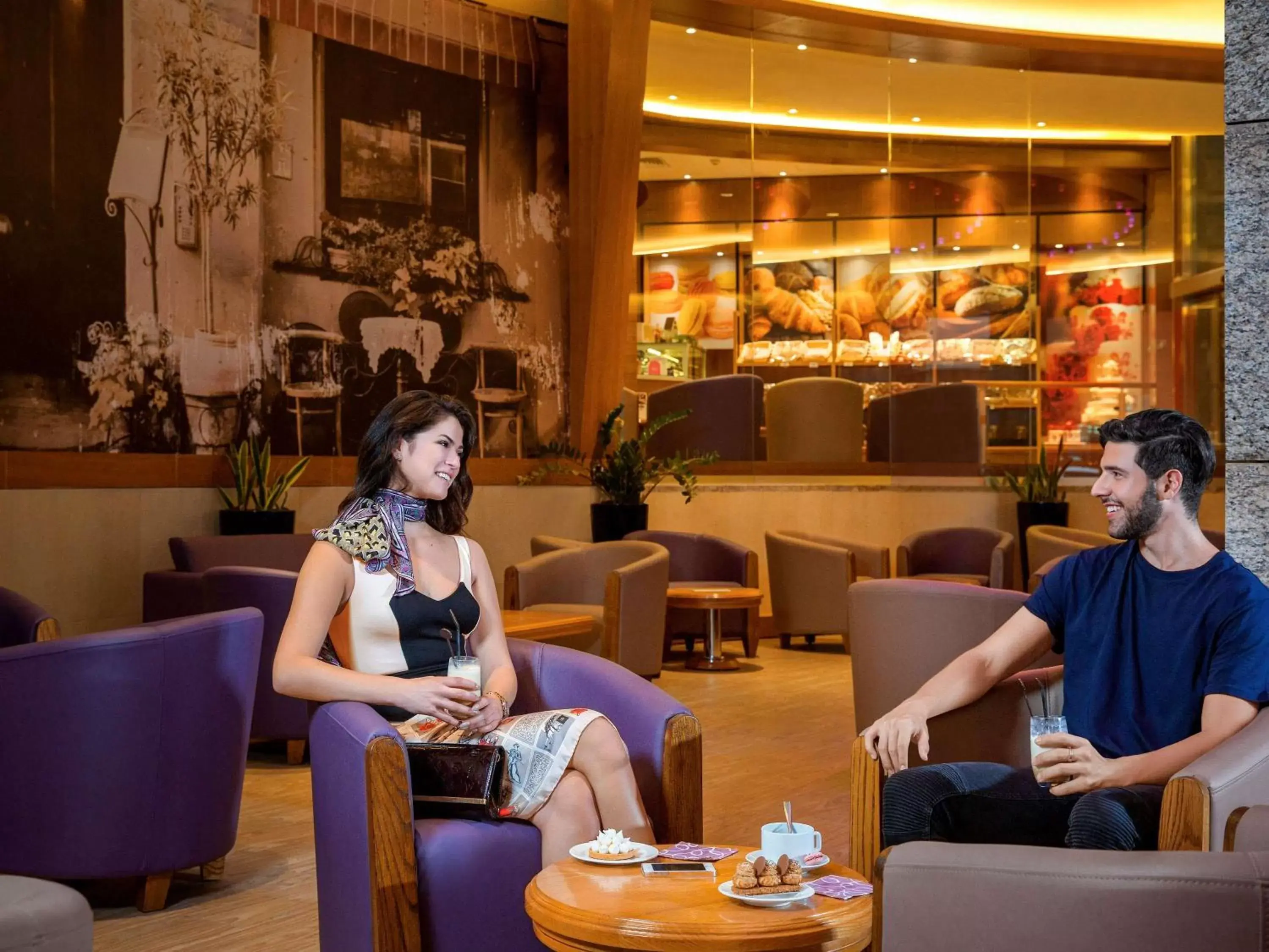 Restaurant/places to eat in Sofitel Abu Dhabi Corniche