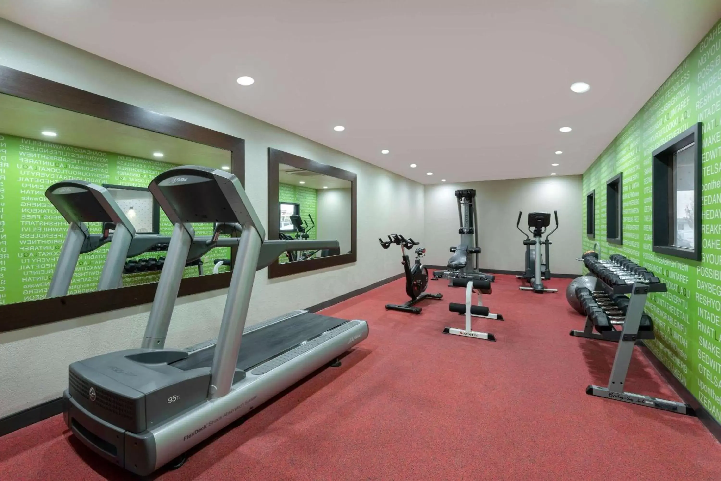 Fitness centre/facilities, Fitness Center/Facilities in La Quinta by Wyndham Columbus - Grove City