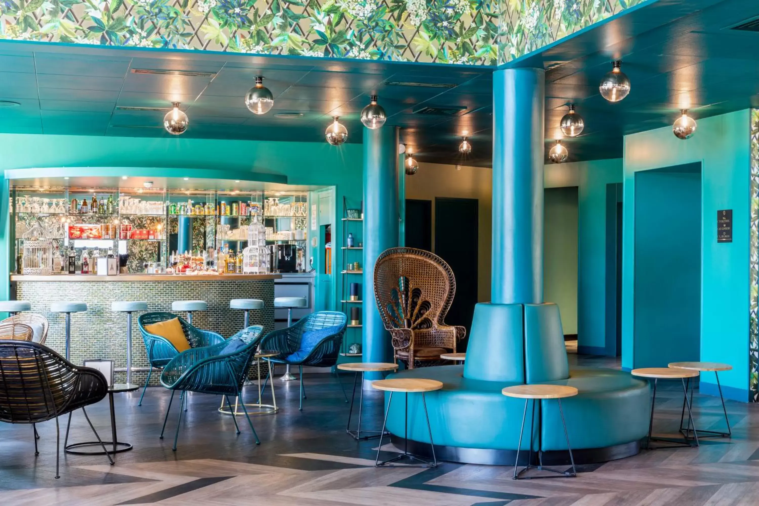 Lounge or bar, Lounge/Bar in Best Western Hôtel Grand Parc Marne La Vallée