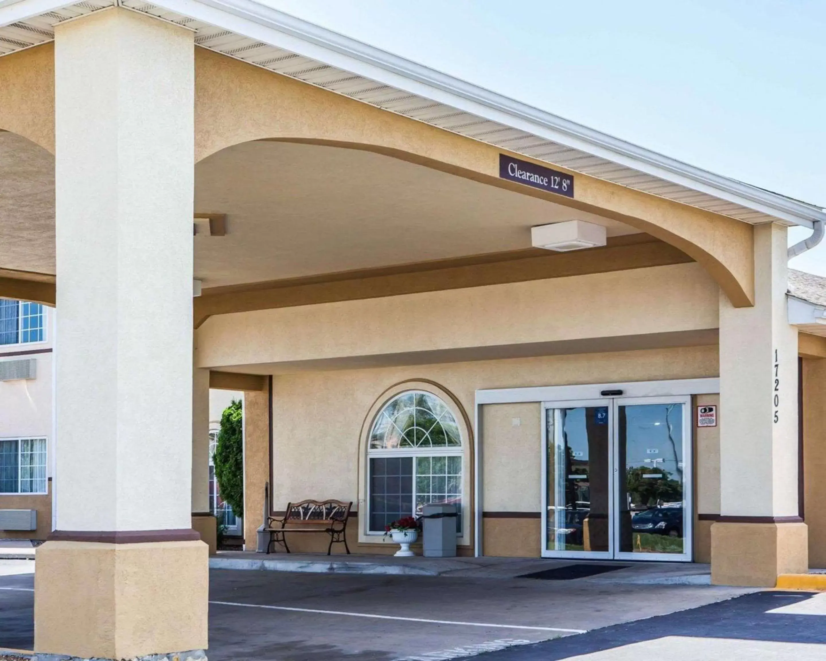 Property building in Quality Inn Belton - Kansas City South Property building in Quality Inn Belton - Kansas City South