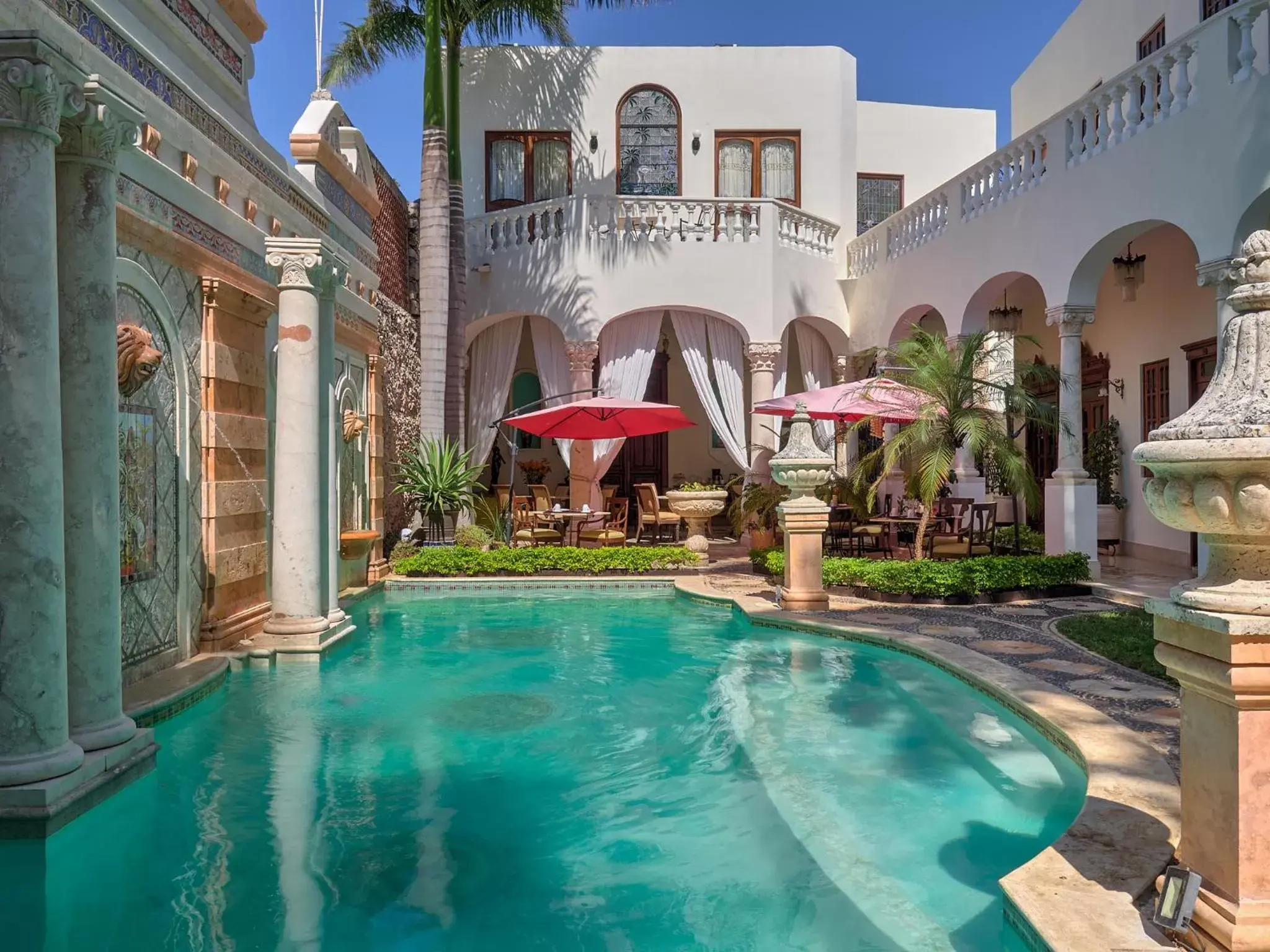Swimming Pool in El Palacito Secreto Luxury Boutique Hotel & Spa