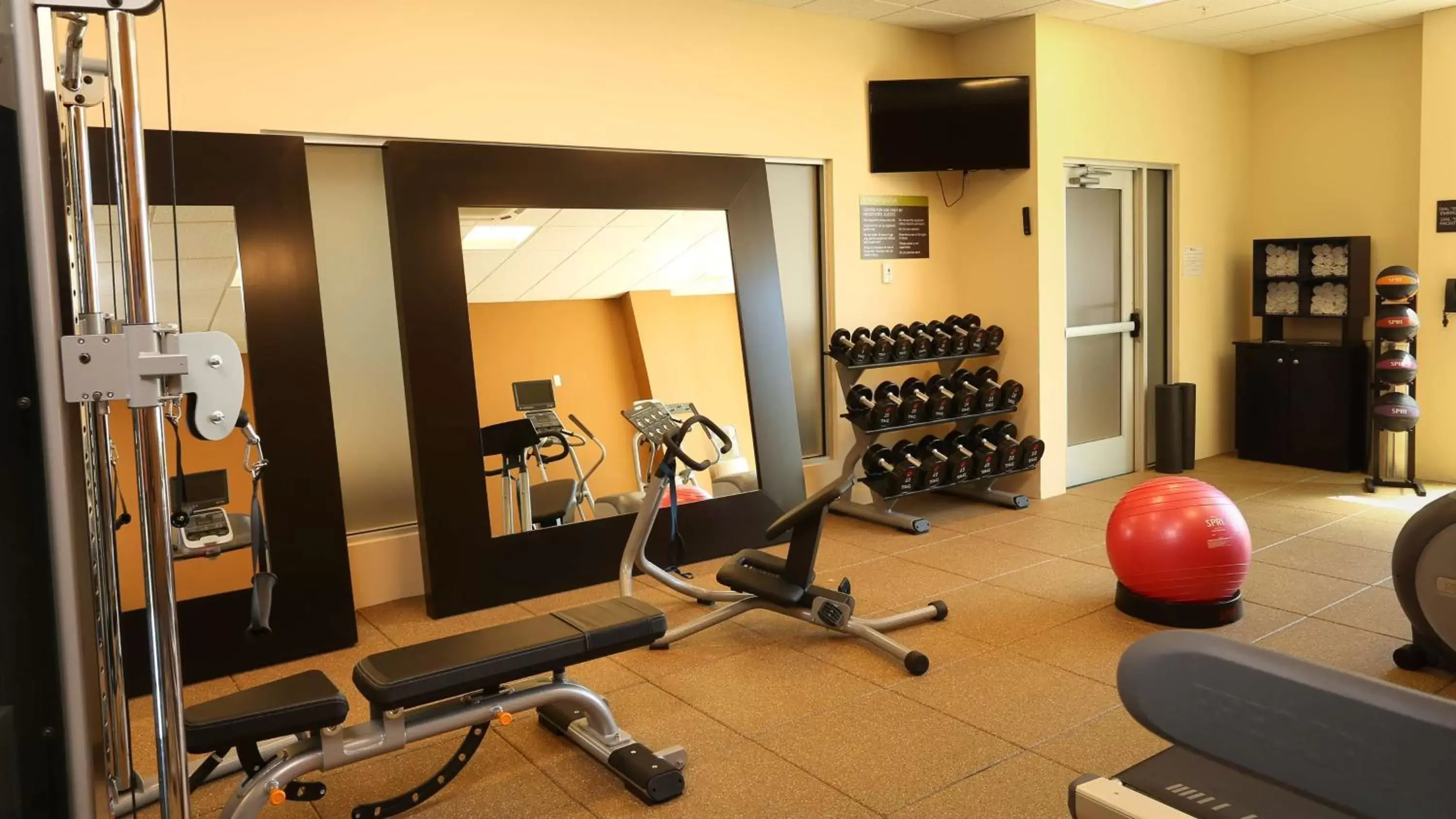 Fitness centre/facilities, Fitness Center/Facilities in Hilton Garden Inn Arvada/Denver, CO