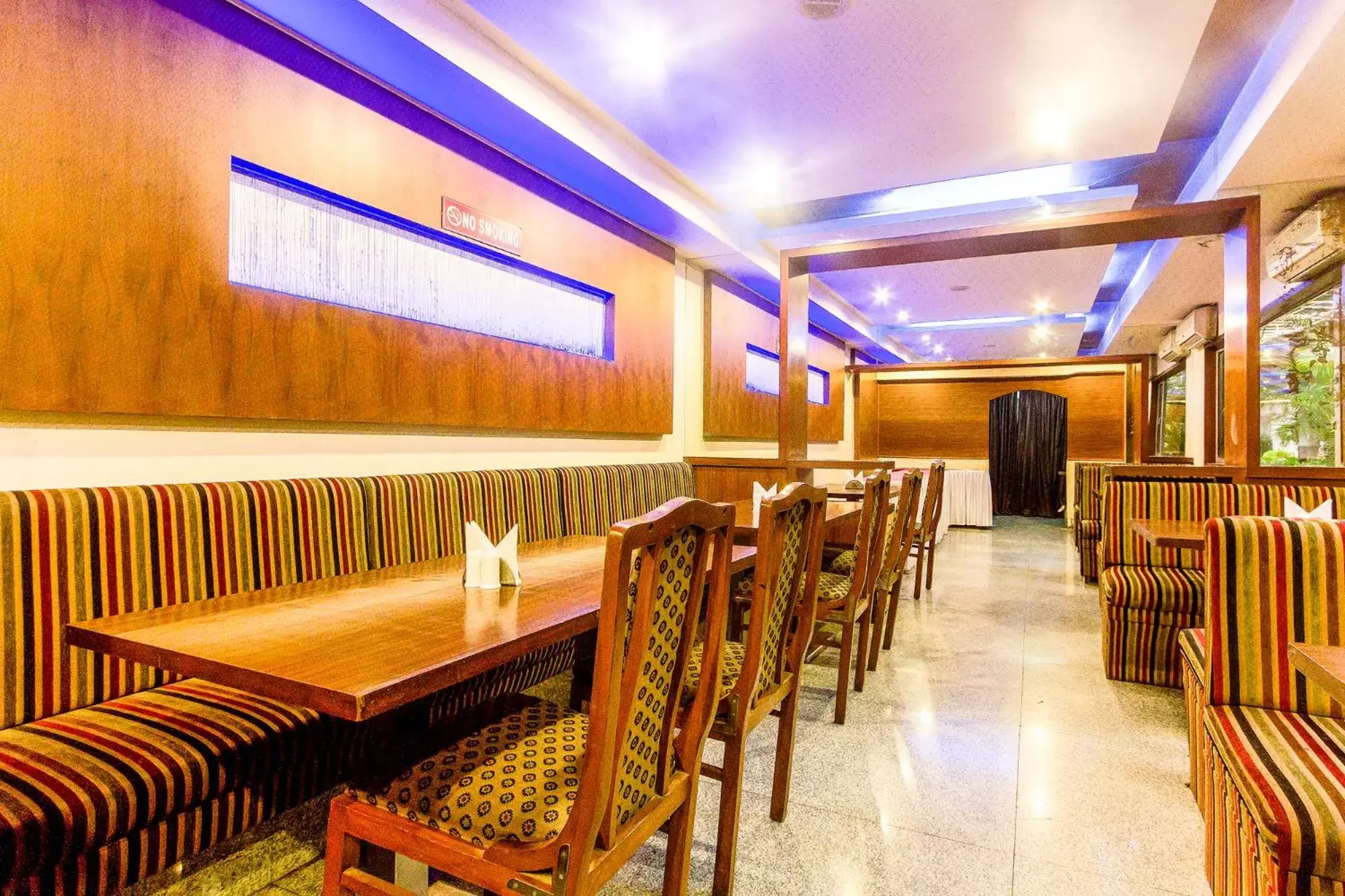 Restaurant/places to eat in Rapid Lakme Executive Hotel Restaurant/places to eat in Rapid Lakme Executive Hotel