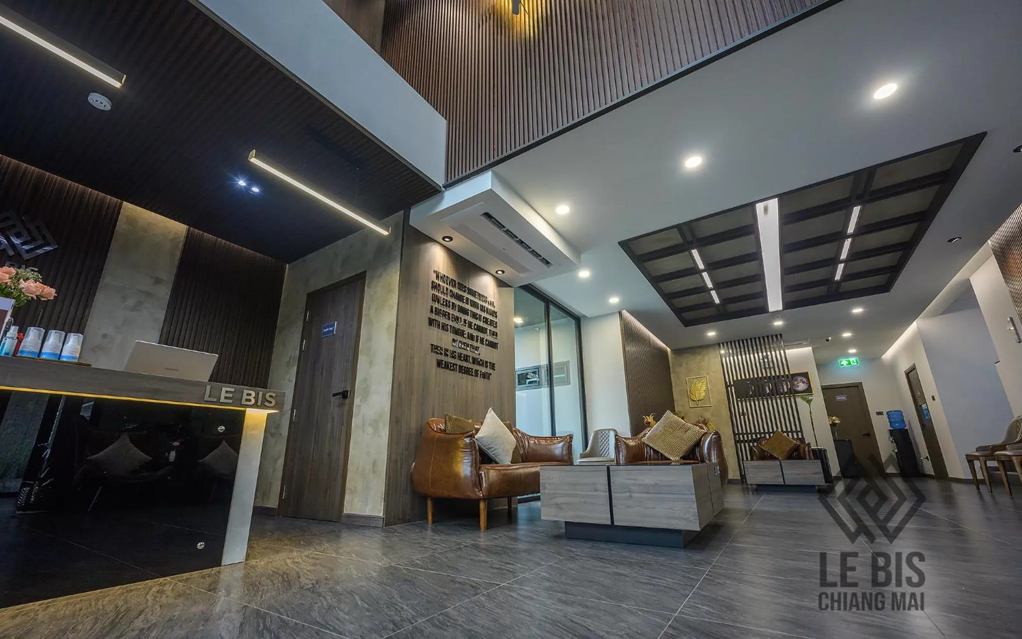 Lobby or reception in Le Bis Hotel