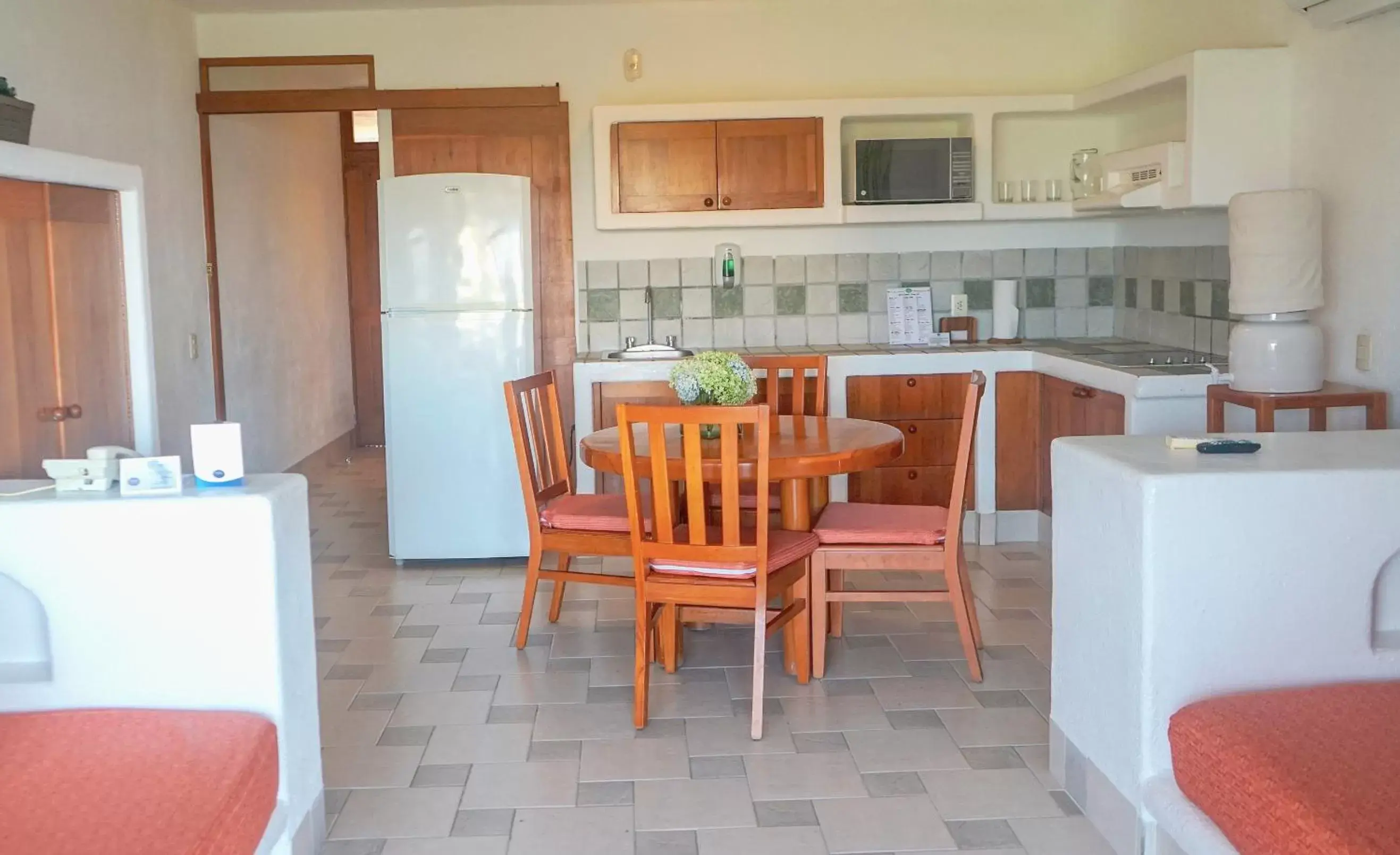 Kitchen/Kitchenette in Pacifica Resort Ixtapa