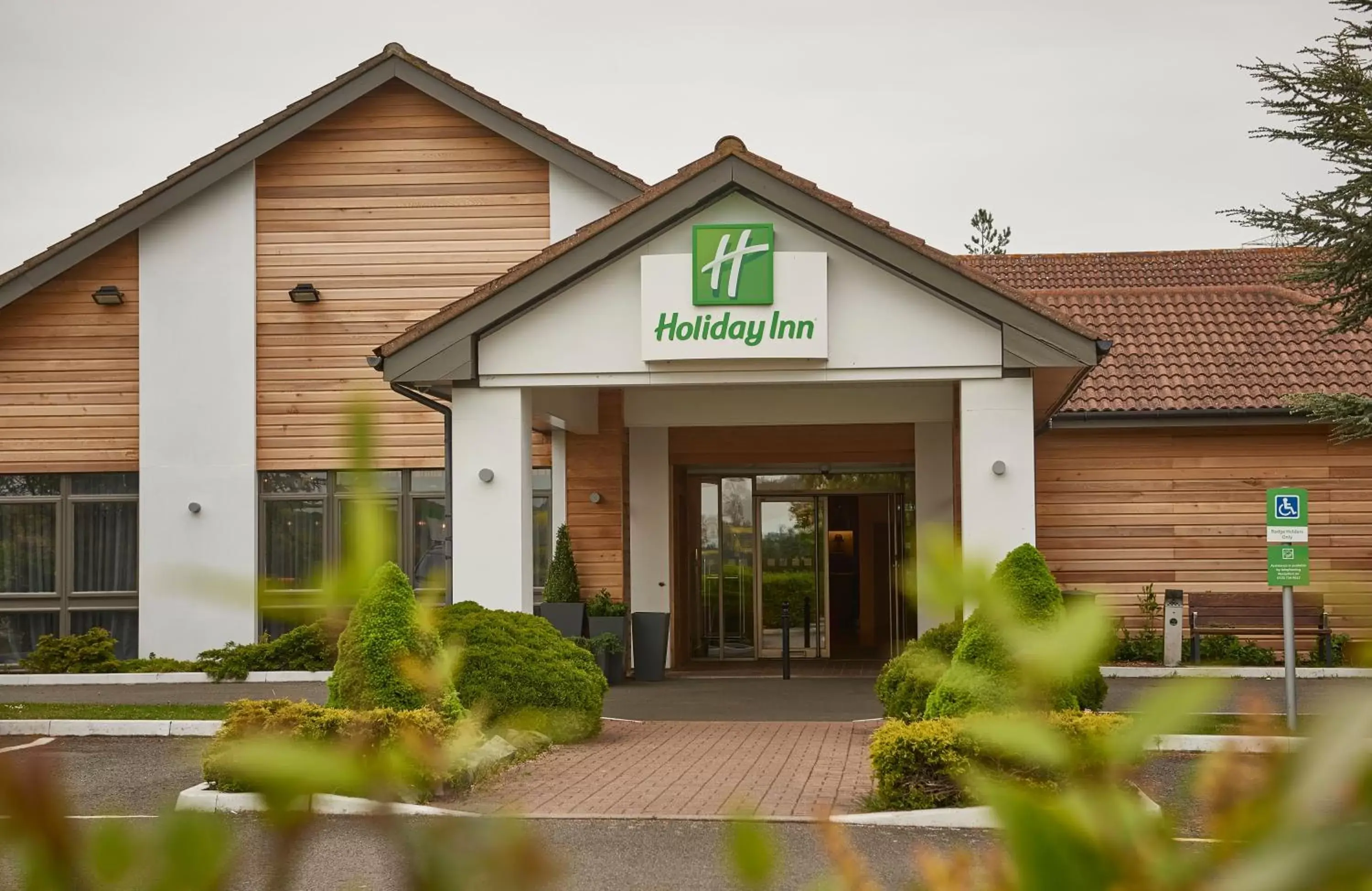 Property building in Holiday Inn Northampton West M1 Junc 16, an IHG Hotel