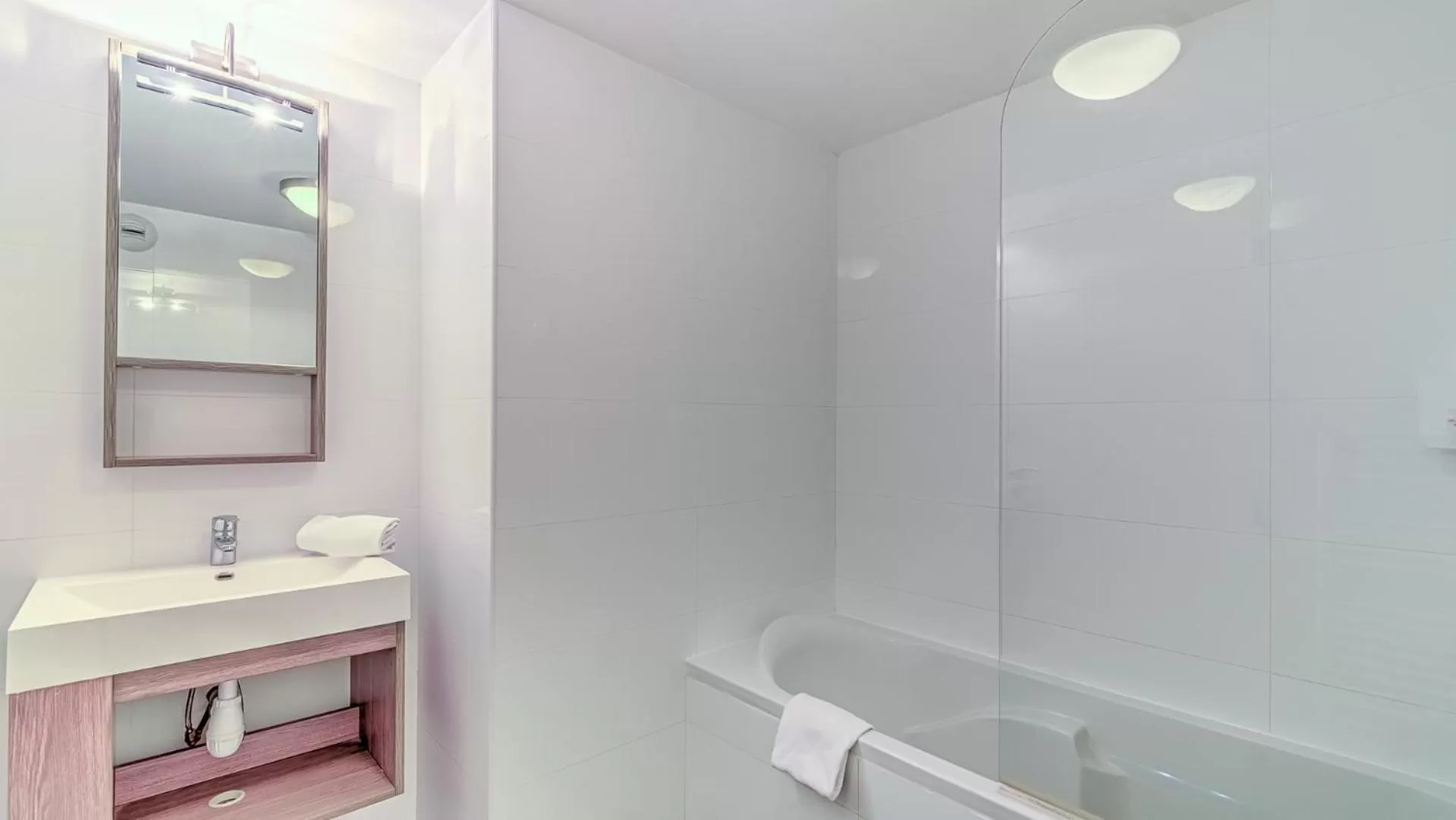 Bathroom in Vacancéole - Résidence Adriana