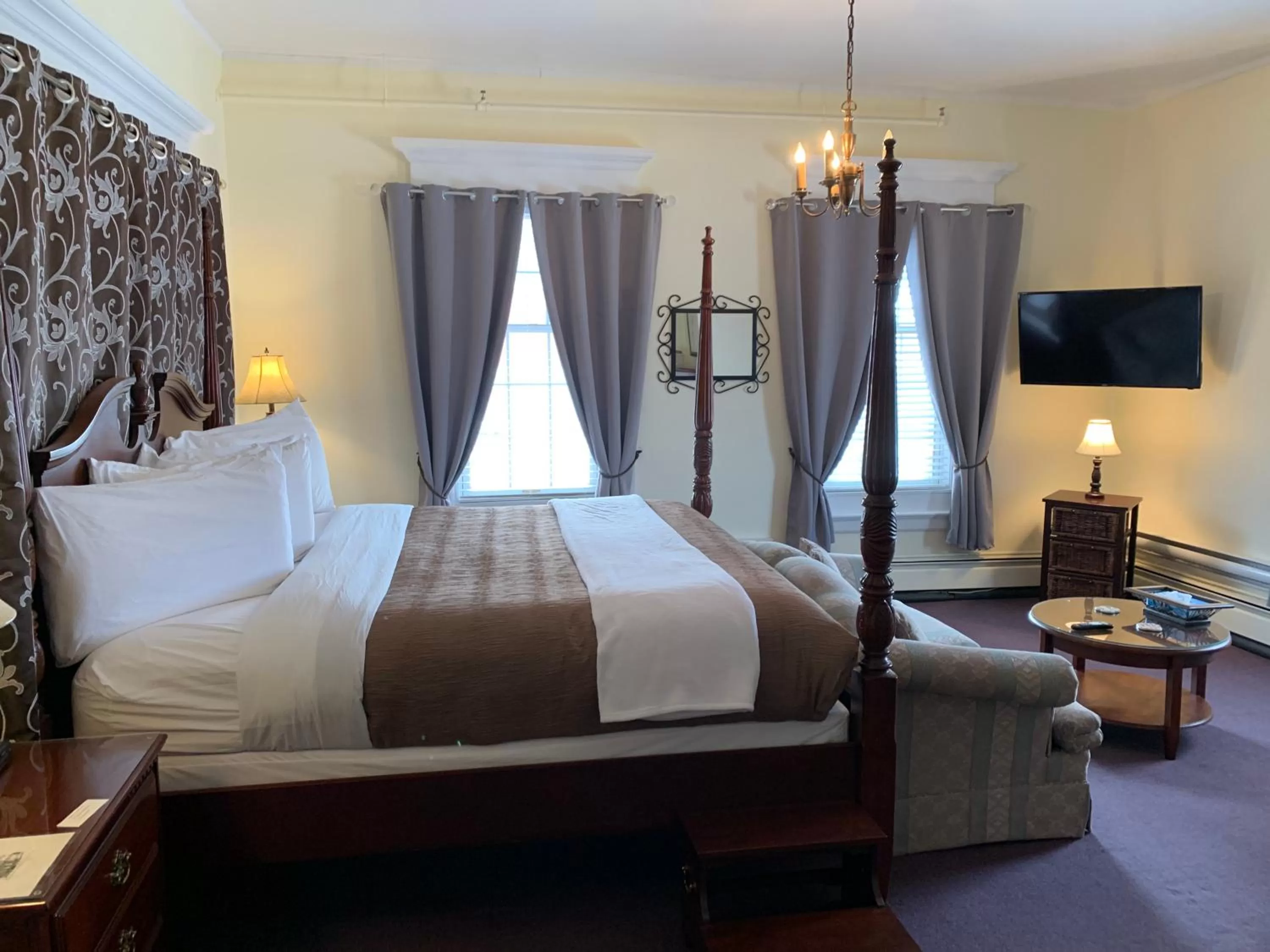 Bed in Kennedy House