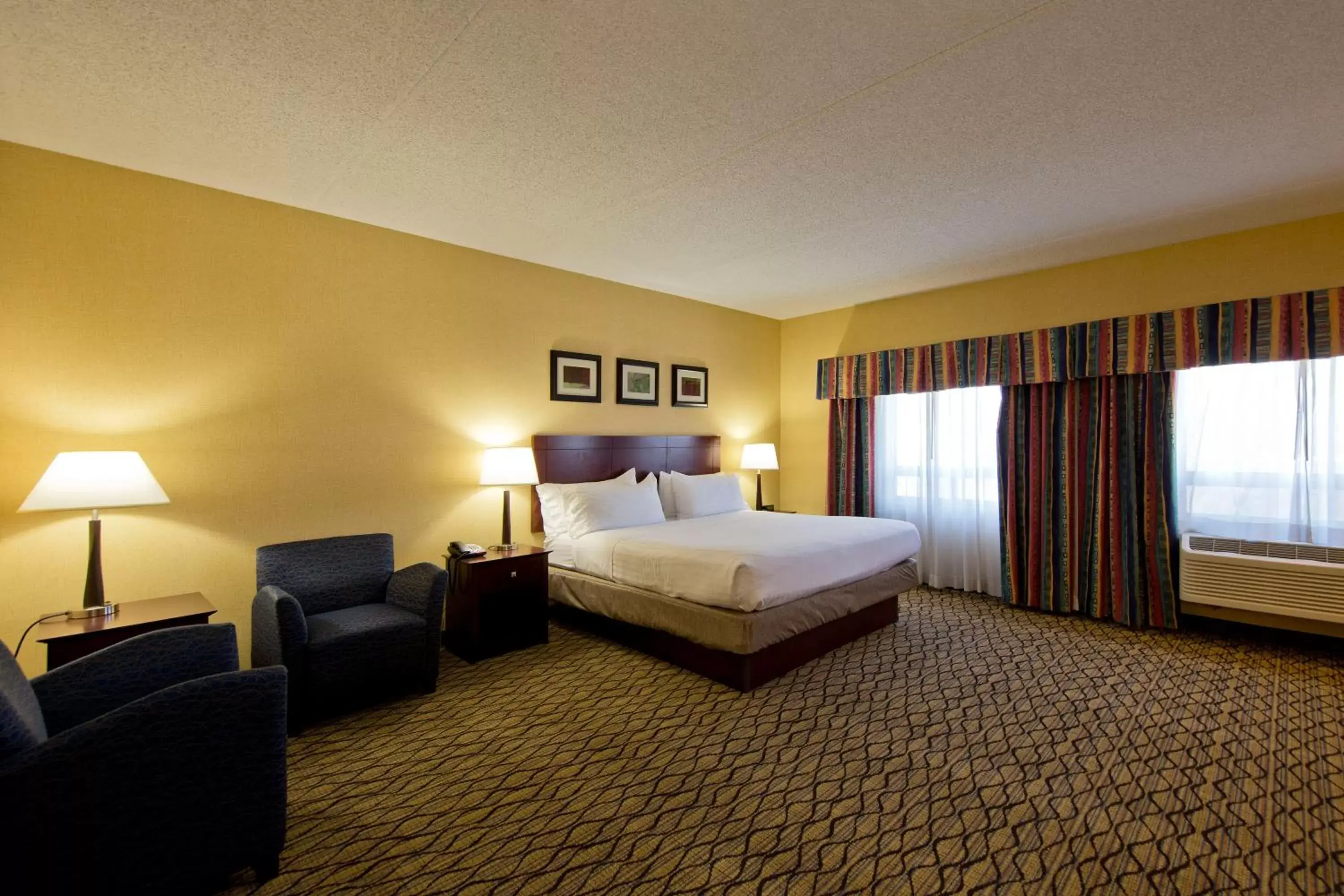 Photo of the whole room in Holiday Inn Express Stephens City, an IHG Hotel