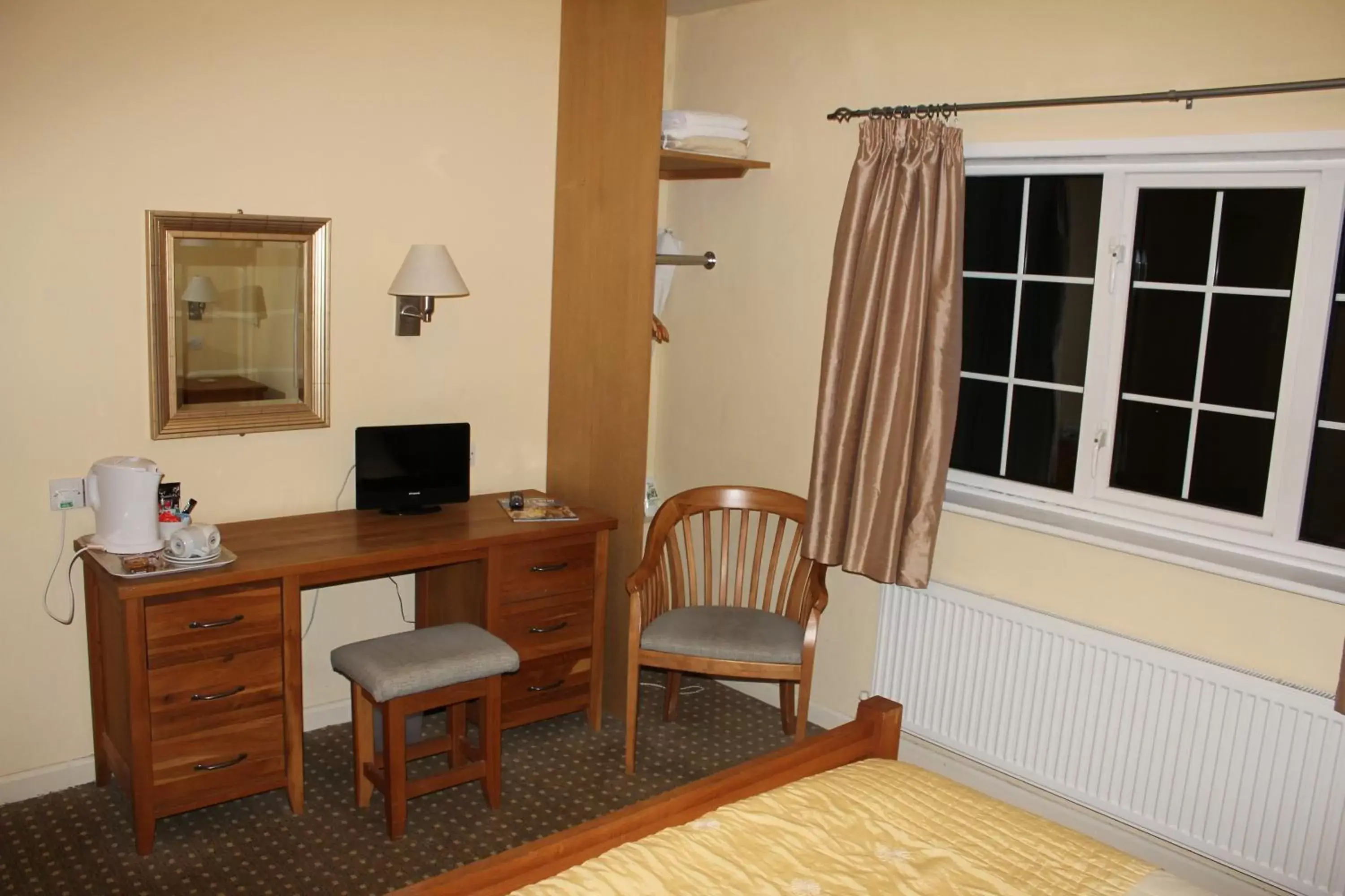 Bed in The Haymaker Inn Bed in The Haymaker Inn