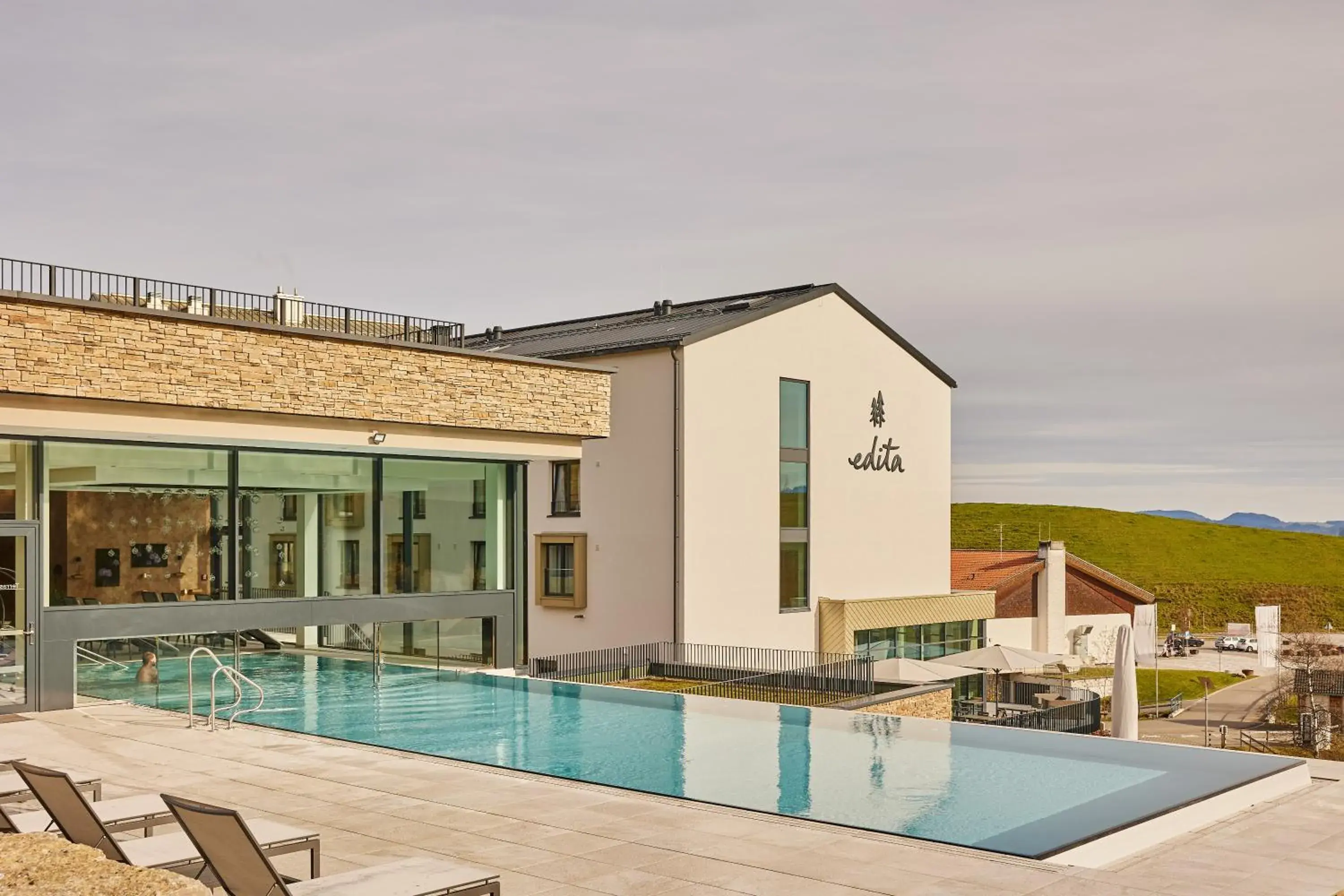 Swimming pool, Property Building in Hotel Edita
