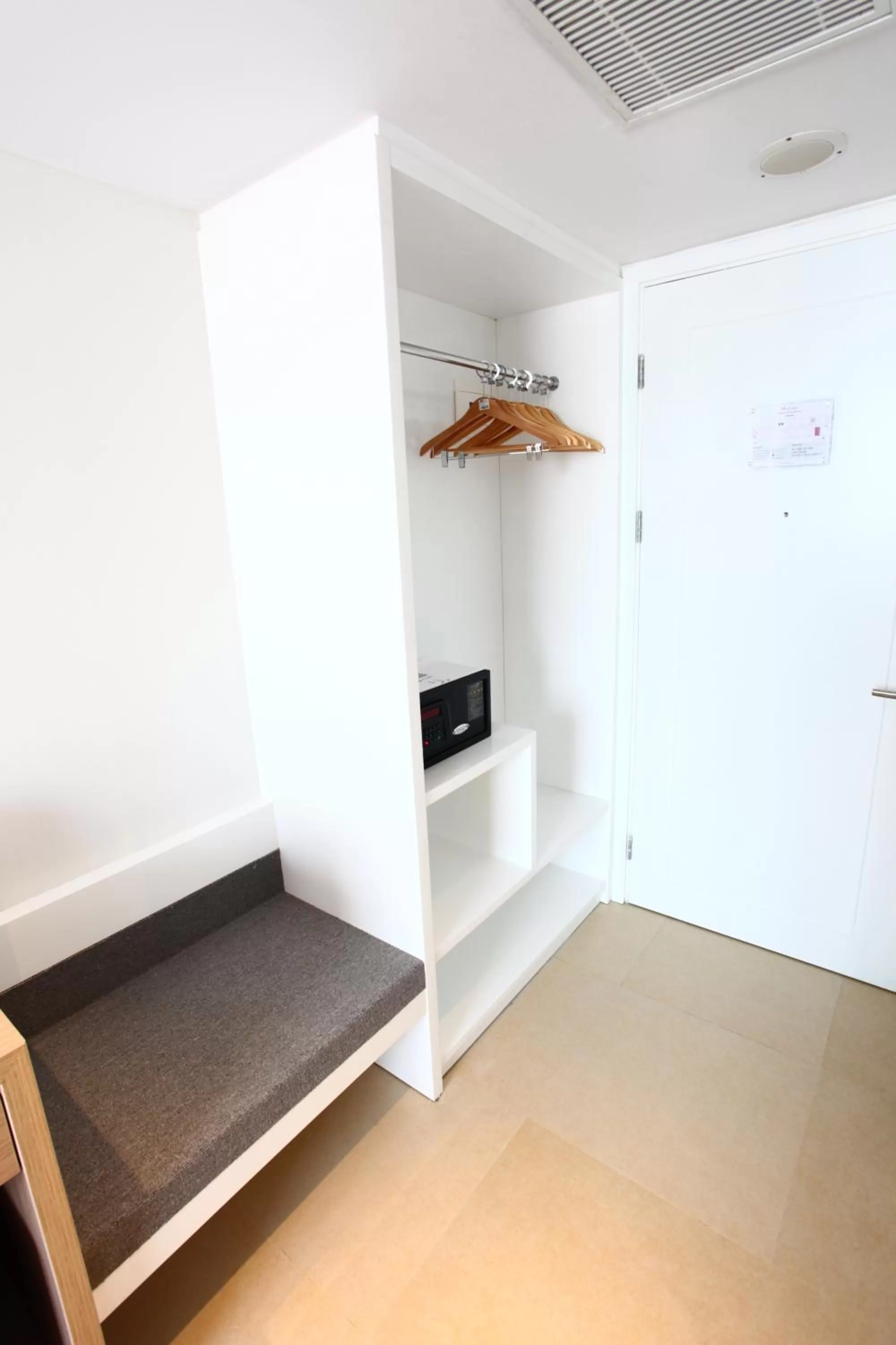 Other, Bed in Swiss-Belinn Simatupang