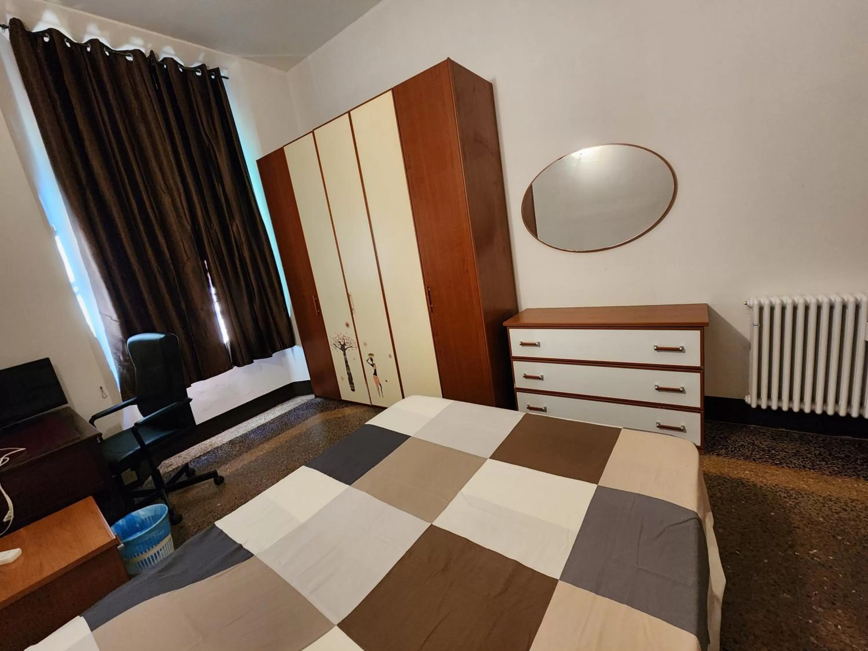 Bed, Dining Area in TATA HOMES