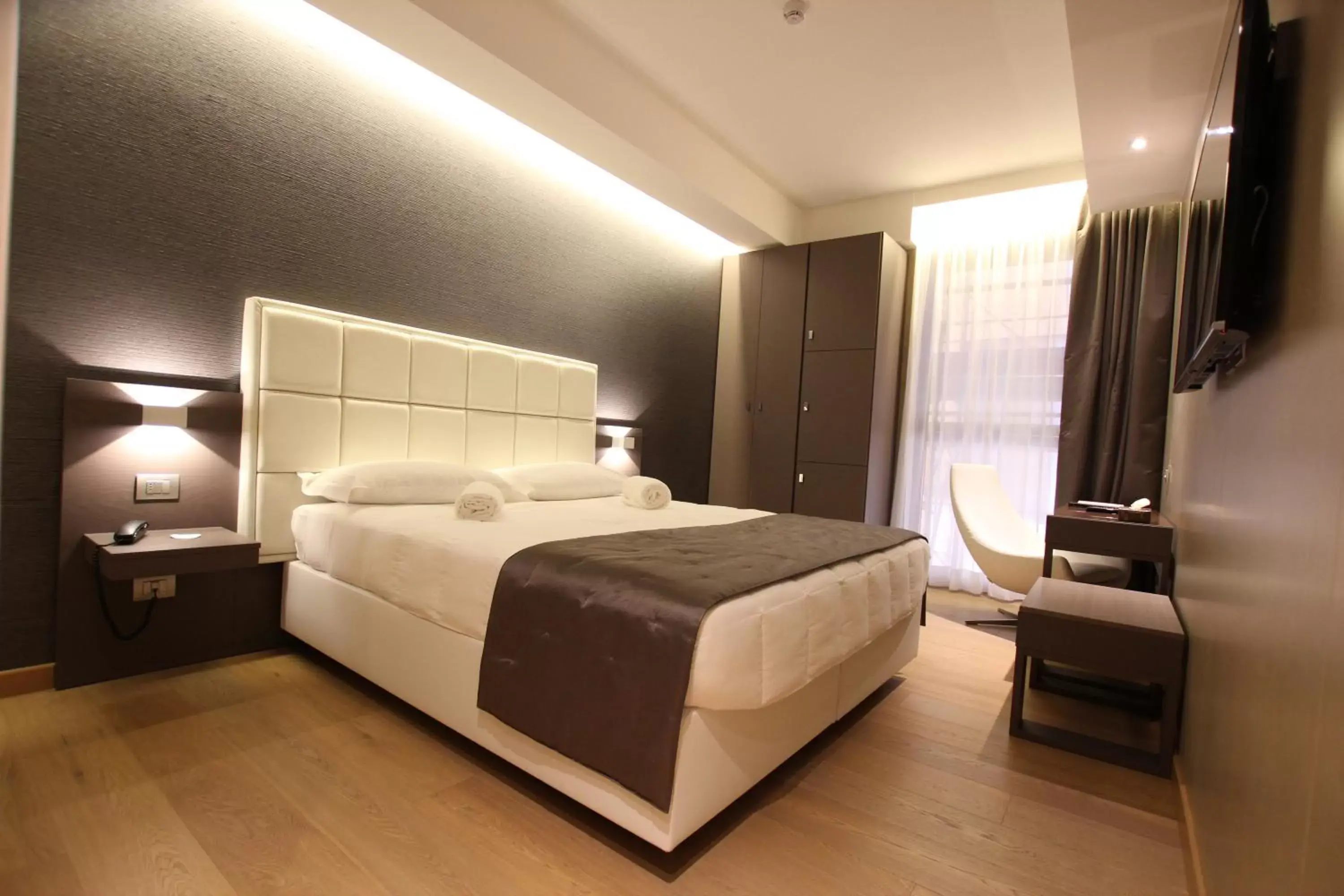 Bed in Mokinba Hotels Baviera