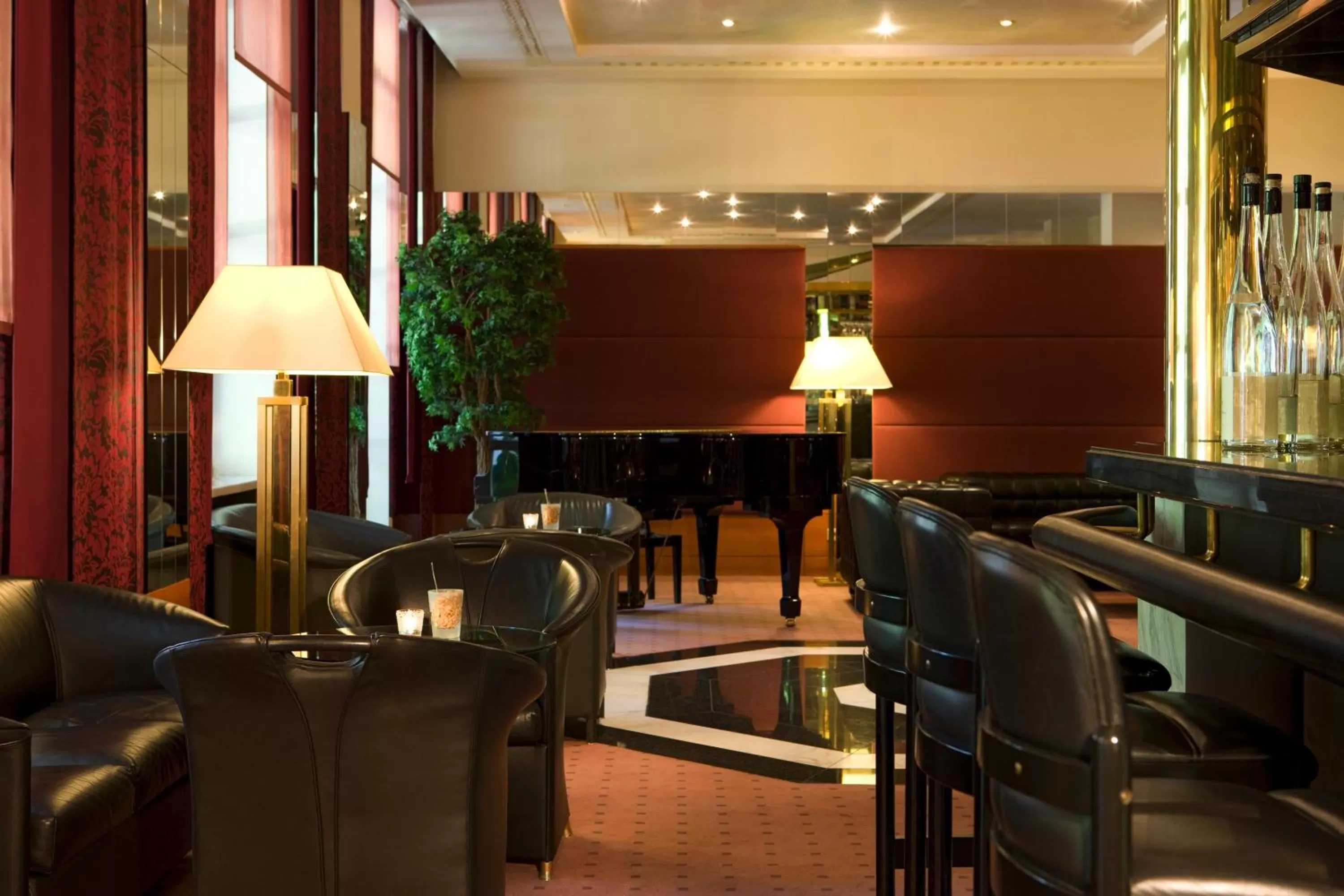 Lounge or bar in Steigenberger Hotel & Spa Bad Pyrmont