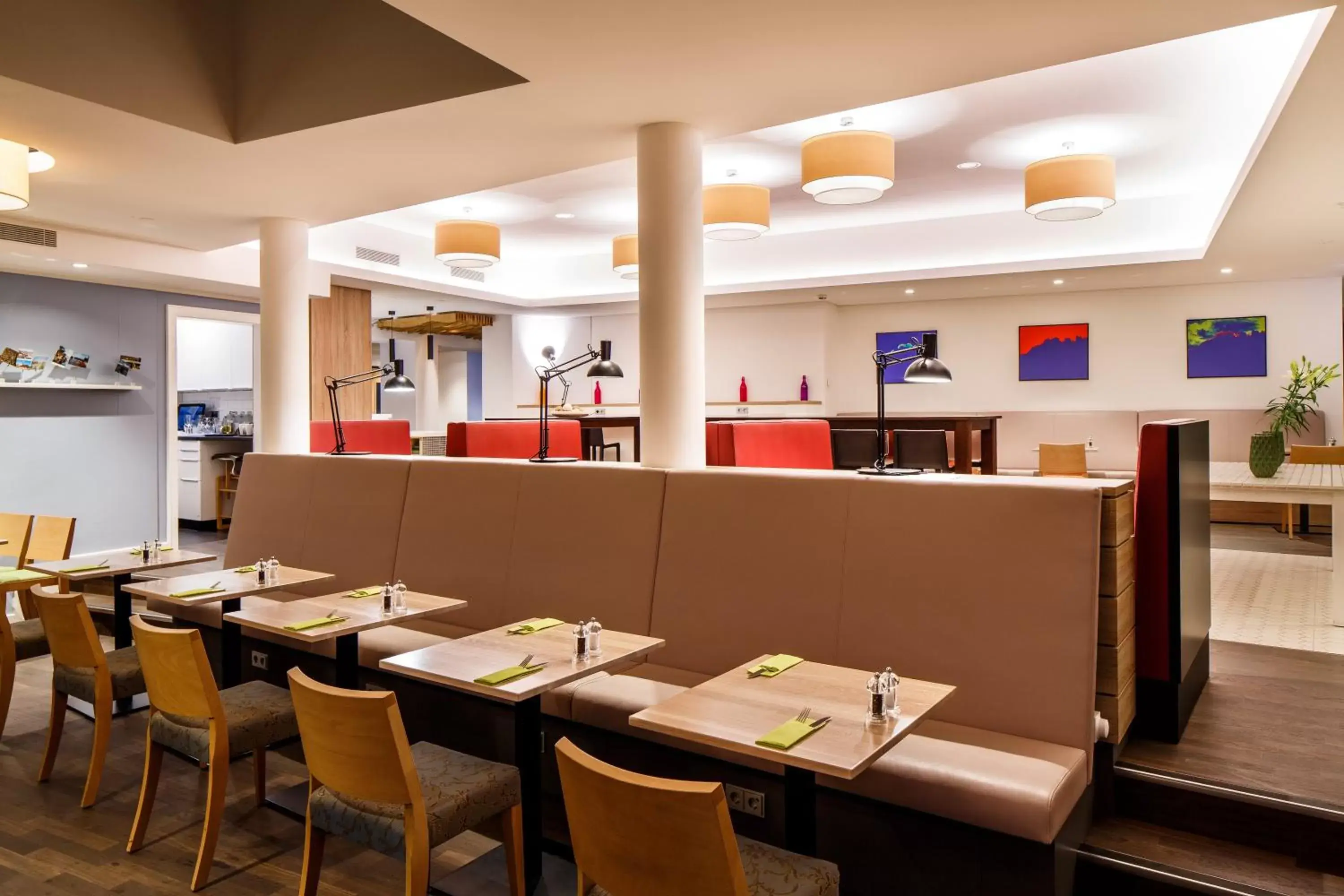 Restaurant/Places to Eat in Holiday Inn Dresden - City South, an IHG Hotel