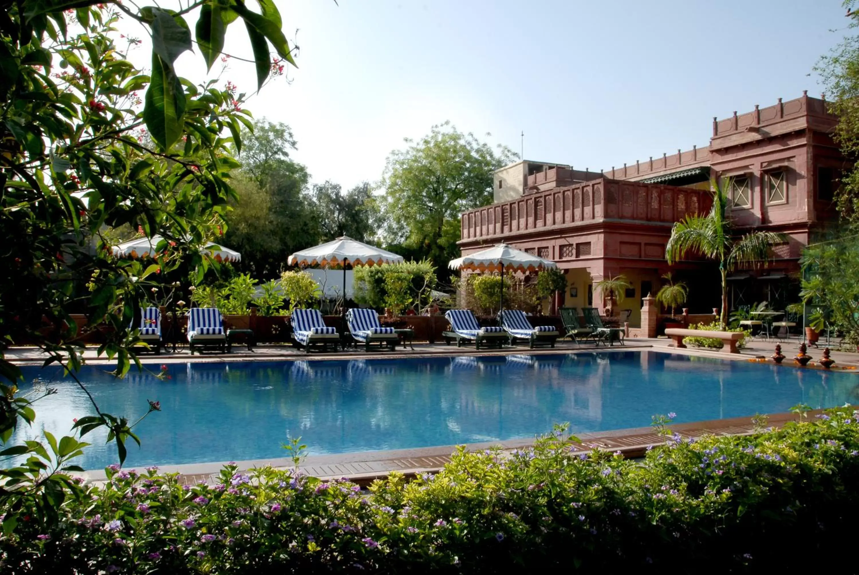 Swimming pool in Ratan Vilas, Jodhpur Swimming pool in Ratan Vilas, Jodhpur