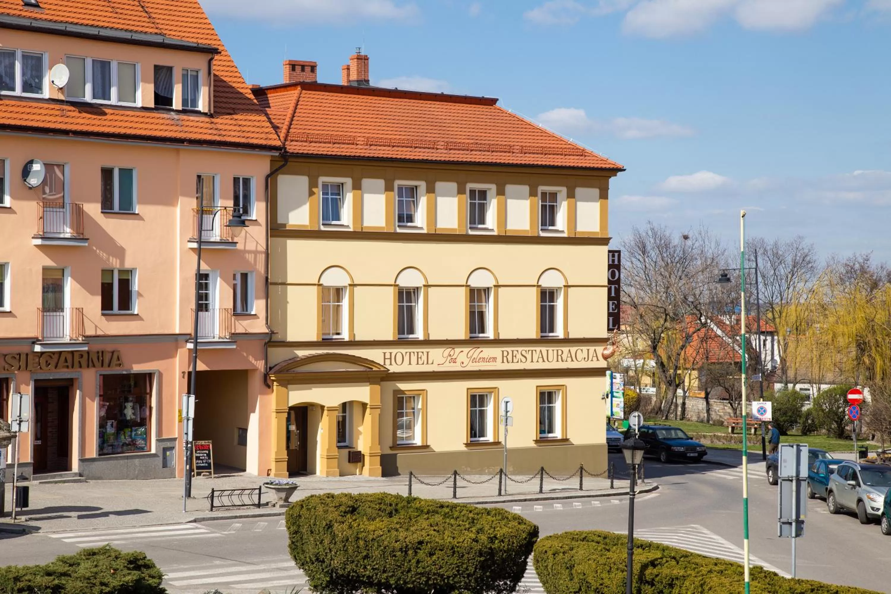 Property building in Hotel Pod Jeleniem