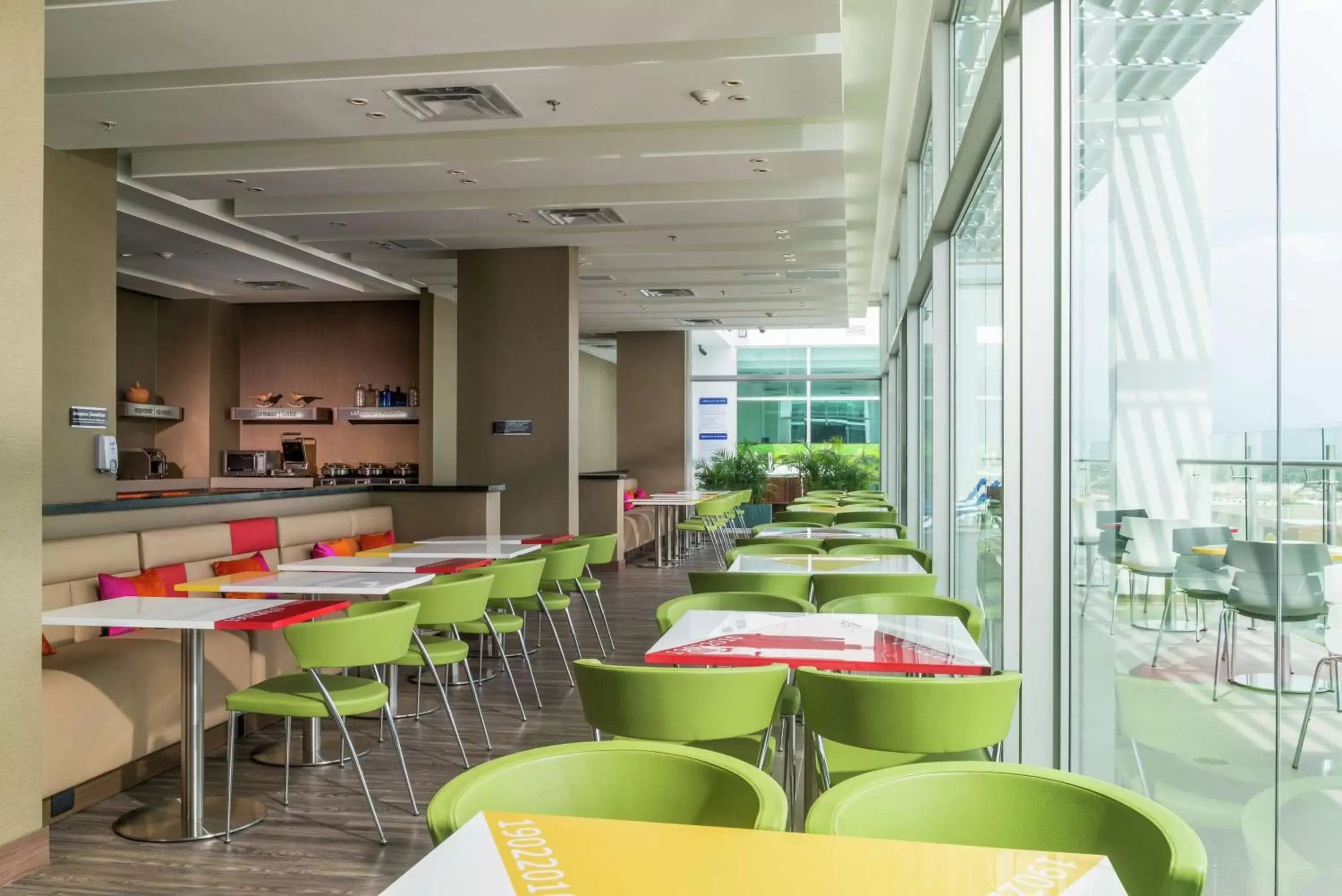 Restaurant/places to eat in Hampton By Hilton Valledupar Restaurant/places to eat in Hampton By Hilton Valledupar