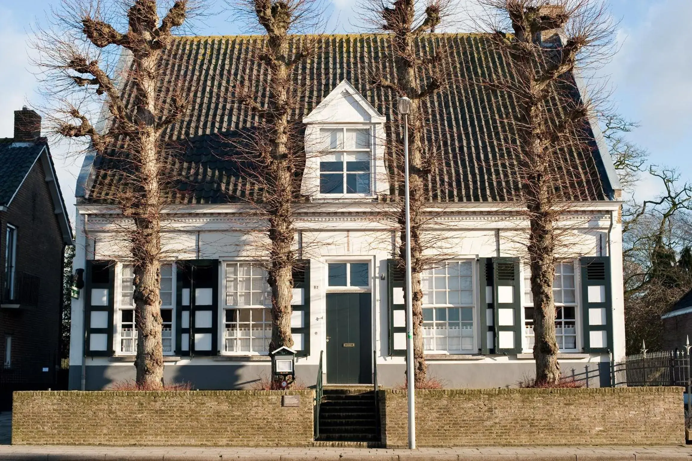 Area and facilities, Property Building in Grenshotel de Jonckheer