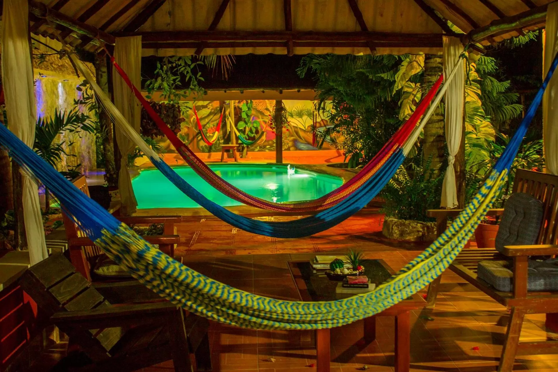 Swimming pool, Pool View in Casa De Los Pájaros - B&B