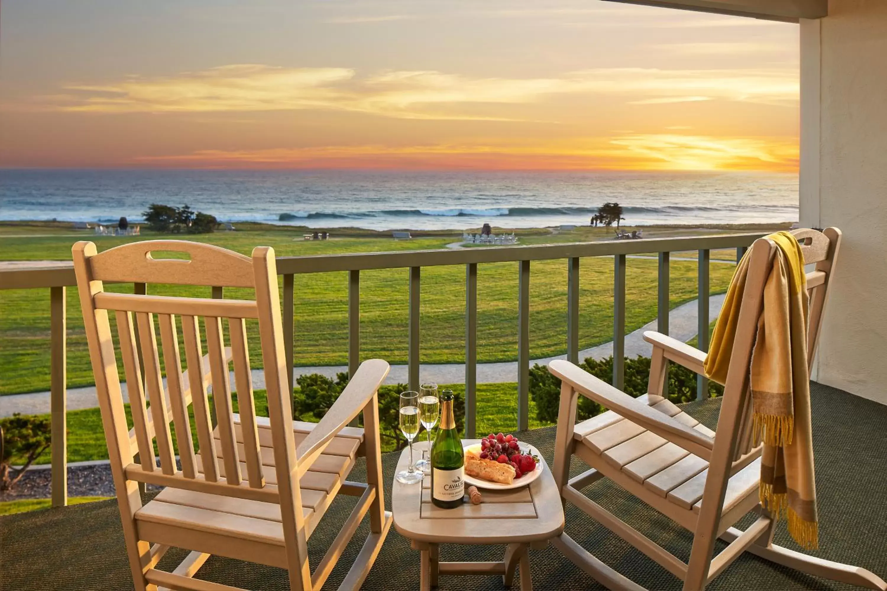 Balcony/Terrace in Cavalier Oceanfront Resort