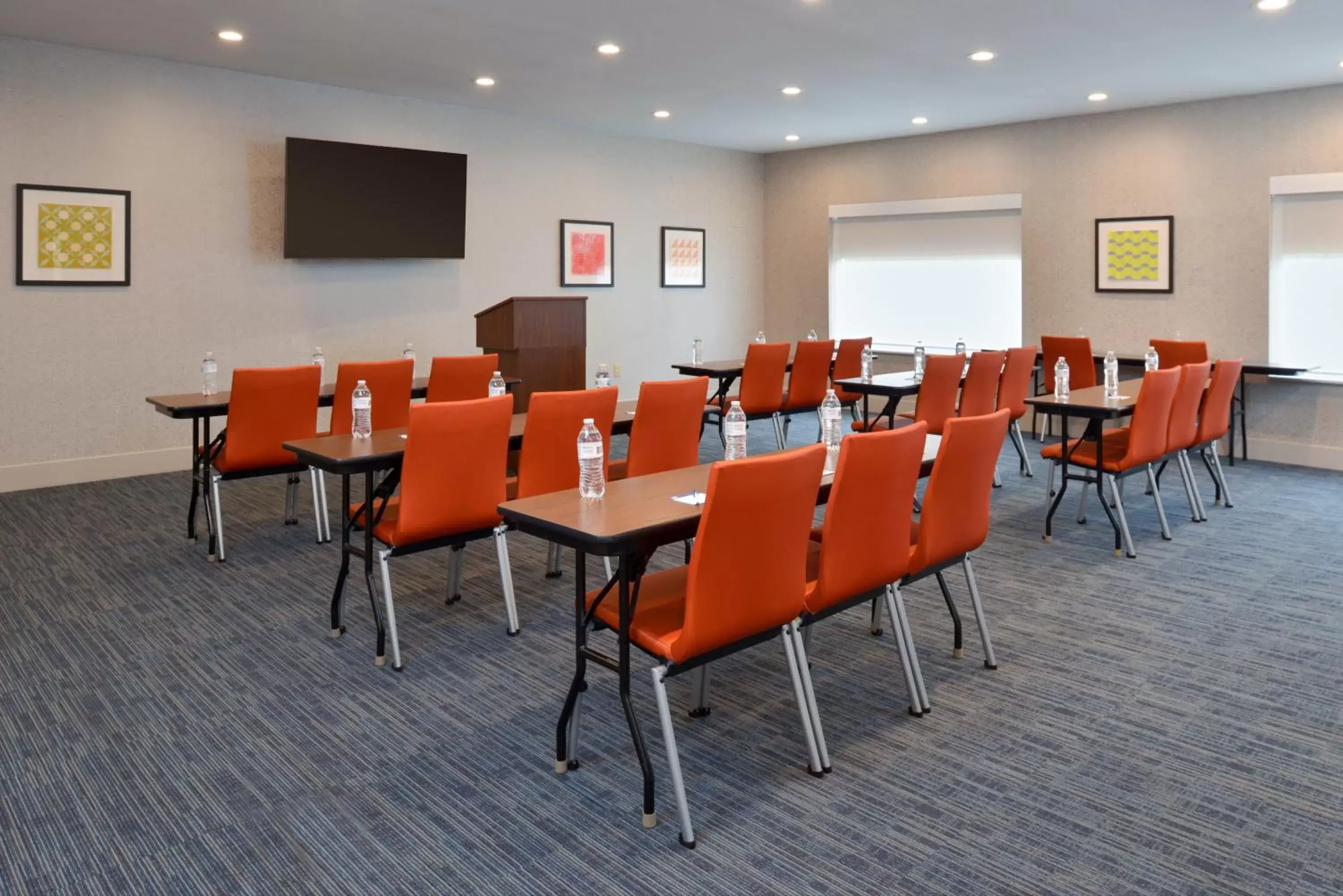 Meeting/conference room in Holiday Inn Express & Suites Austin NW - Lakeline, an IHG Hotel