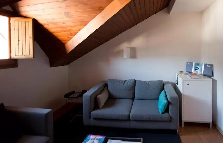 Living room in Hotel Restaurant Pessets & SPA Living room in Hotel Restaurant Pessets & SPA