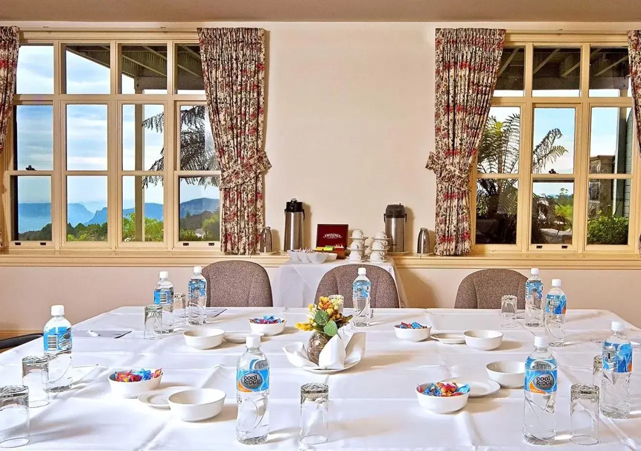 Meeting/conference room, Restaurant/Places to Eat in Mountain Heritage Hotel