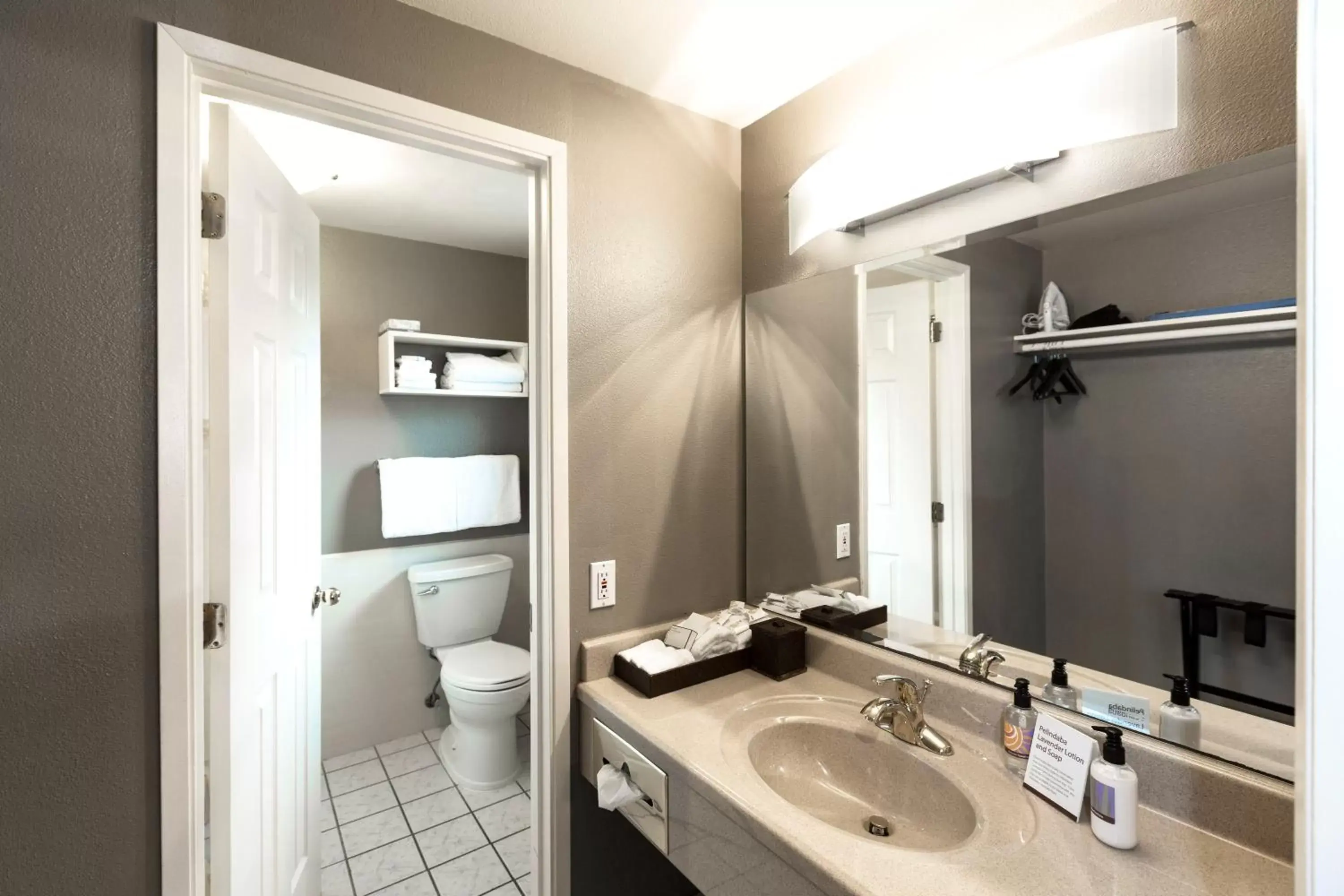 Other, Bathroom in Earthbox Inn & Spa