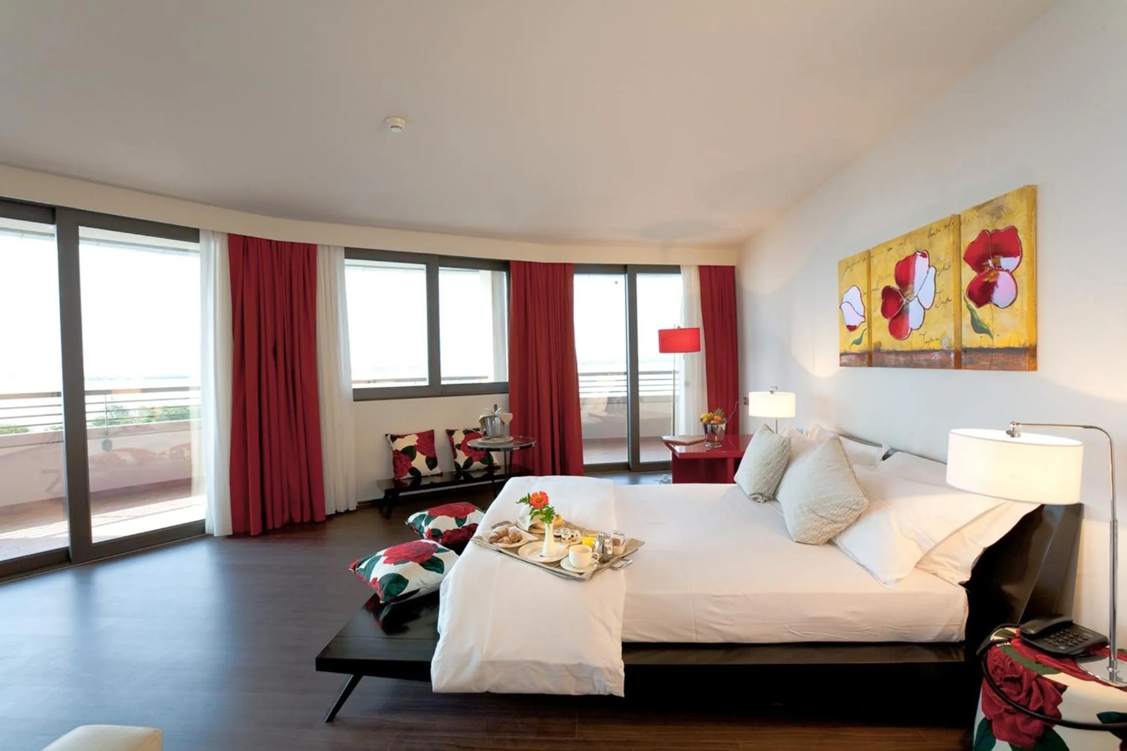 Bed in Laguna Palace Hotel Grado