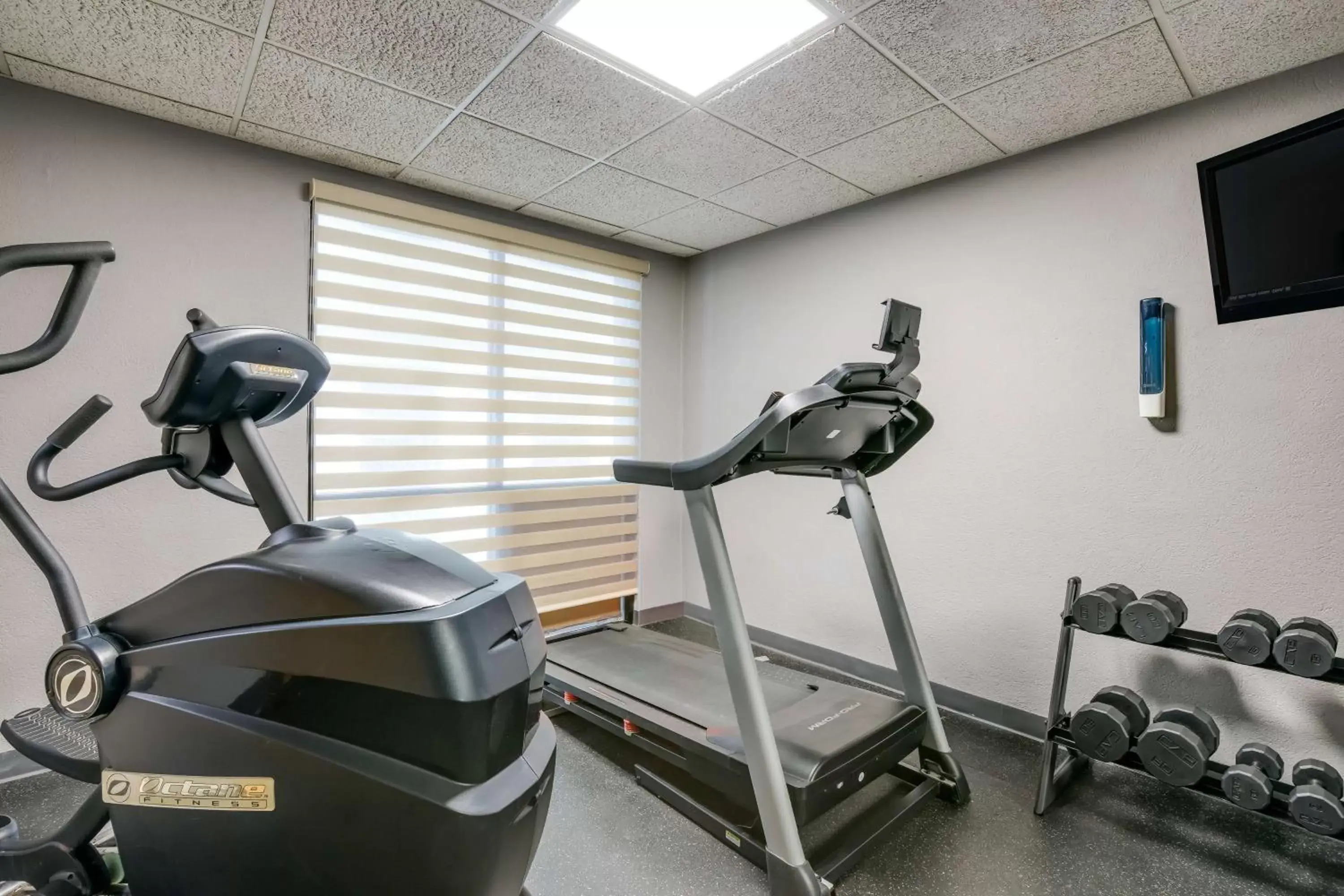 Spa and wellness centre/facilities, Fitness Center/Facilities in Best Western Waukesha Grand